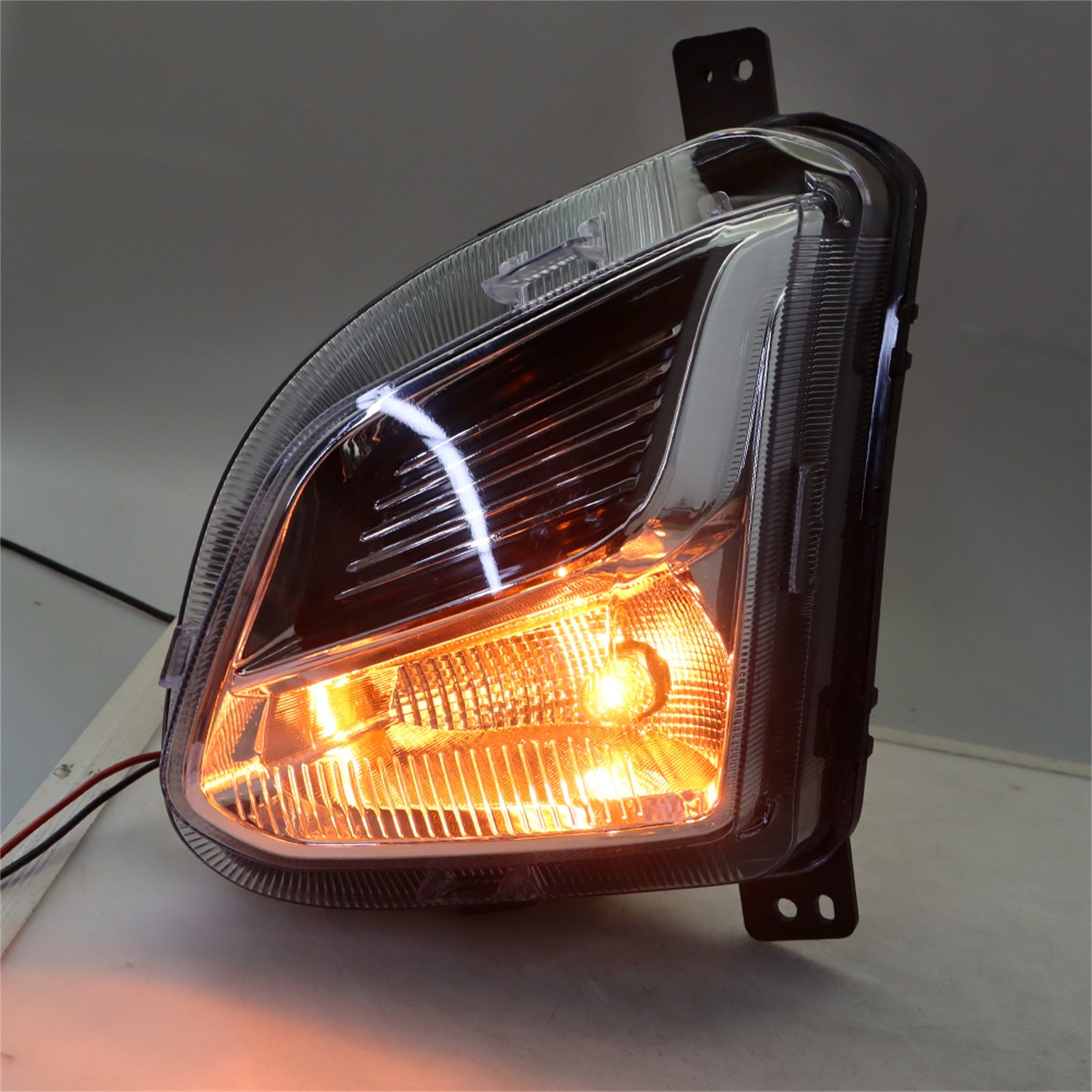 TOPPARTZ Bumper Fog Light Assembly w/ Bulbs Replacement for 2018 2019 2020 Chevrolet Equinox Lights Left Driver & Right Passenger Side