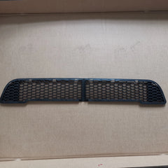 SAIC MAXUS V80 Front Bumper Lower air Intake Grille C00038257