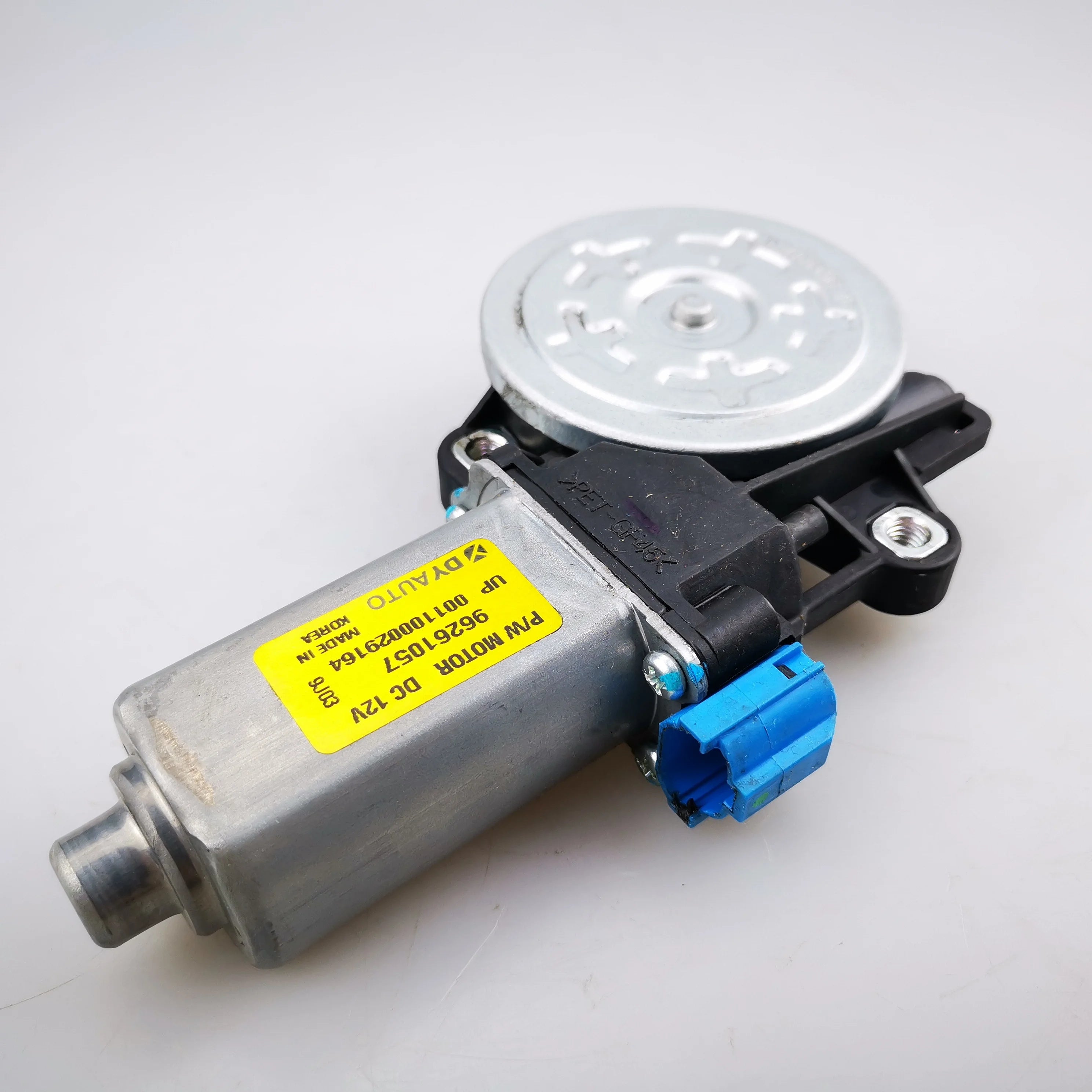 SAIC MAXUS V80 Original Front Side Door Glass Regulator Motor C00013603