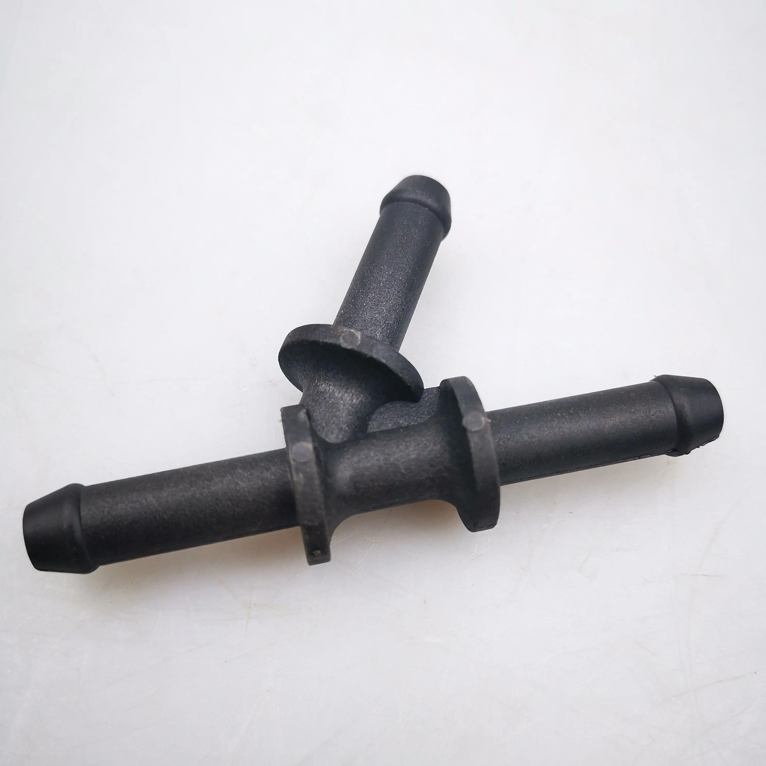 SAIC MAXUS G10 Engine Degassing Three-way Pipe C00016690