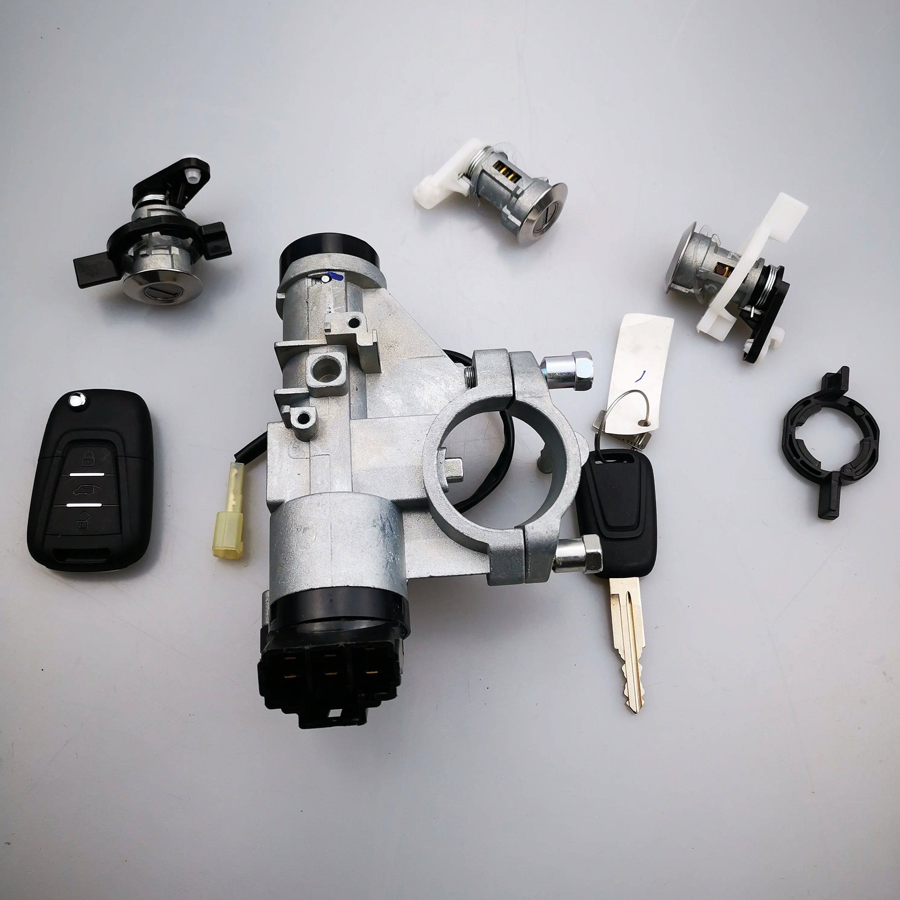 SAIC MAXUS V80 High Configuration Version Lock Cylinder and Key Maintenance Assembly C00176928 C00041153