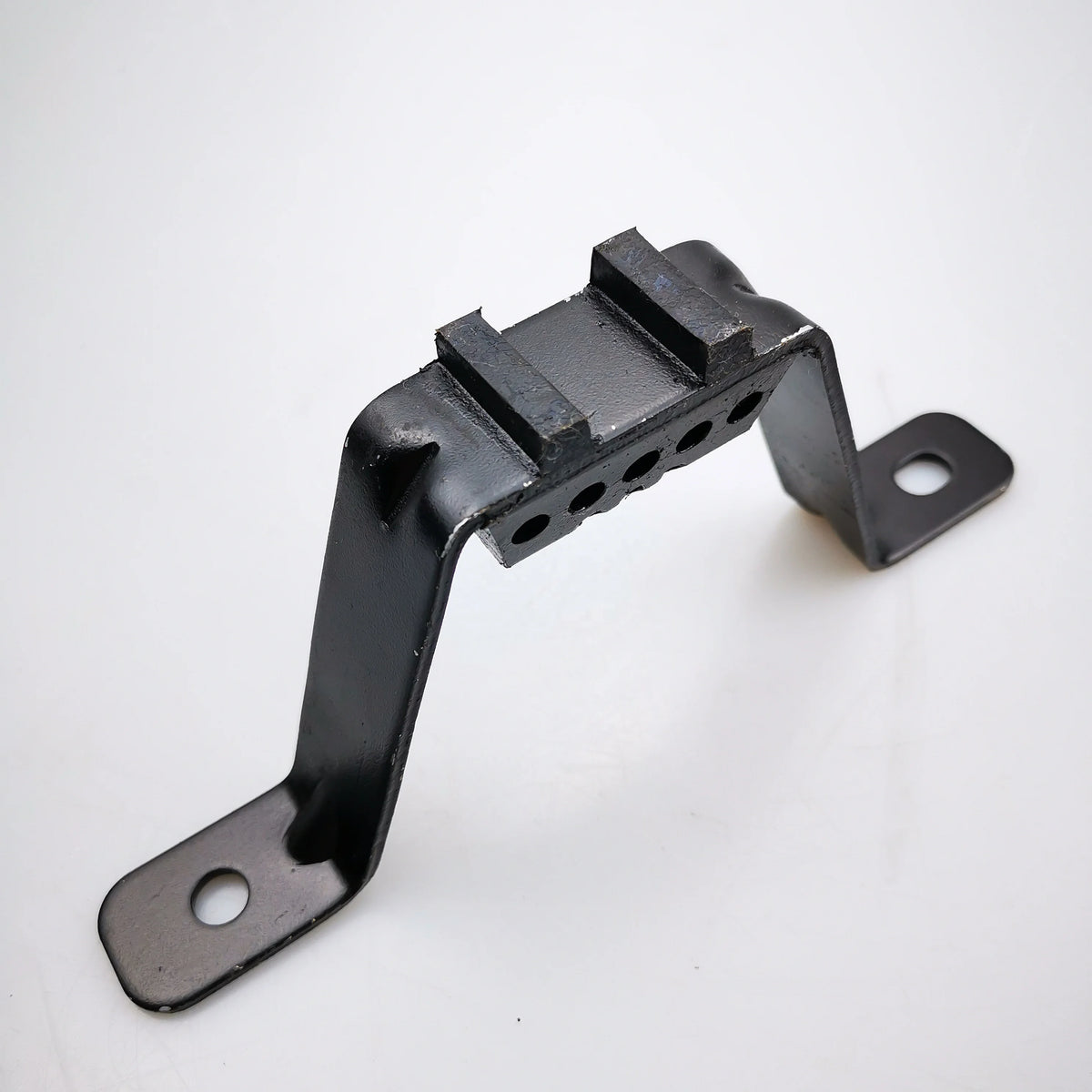 SAIC MAXUS T60 Radiator Upper Bracket C00067535
