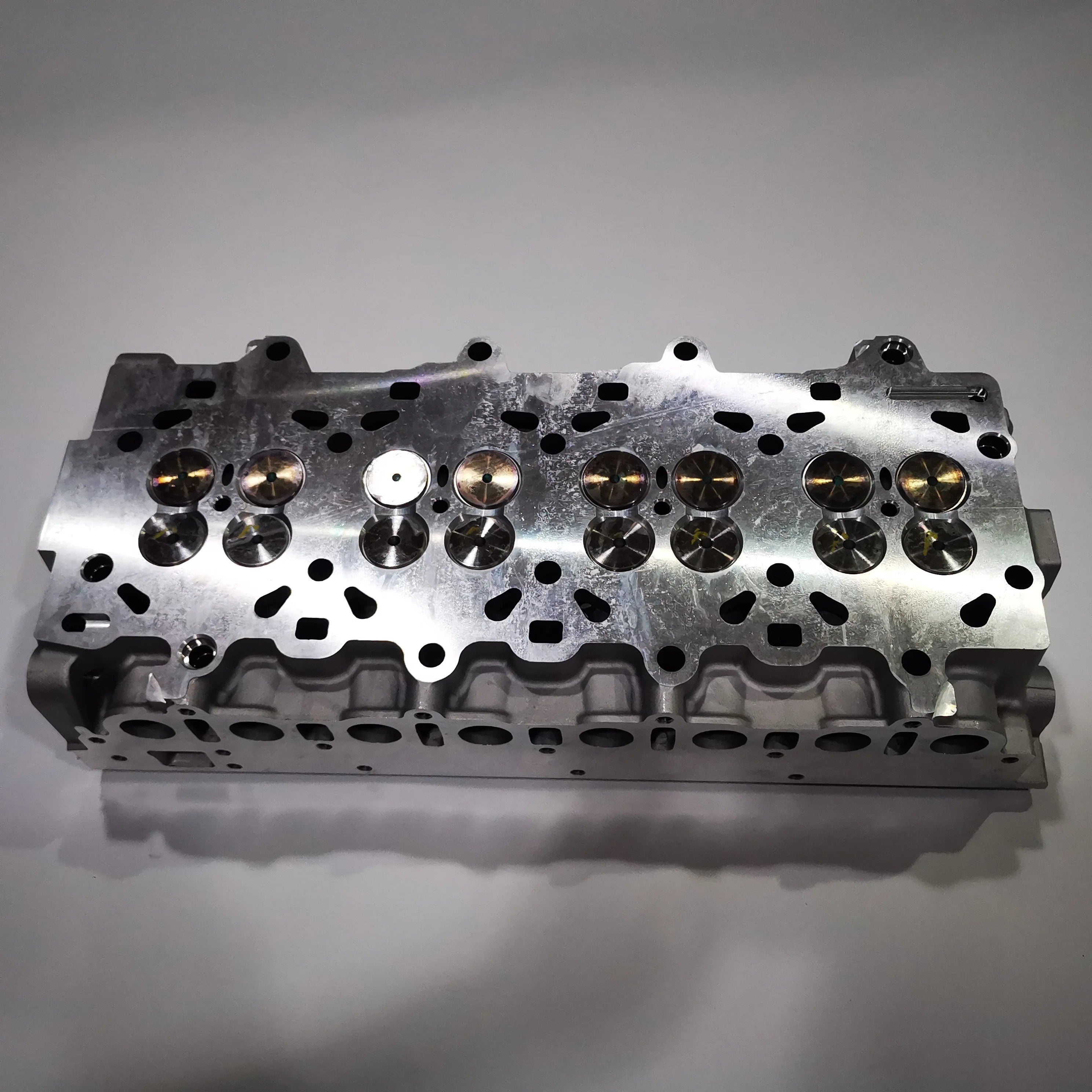 SAIC MAXUS V80 Euro IV Original Cylinder Head Assembly C00034588 S00000992