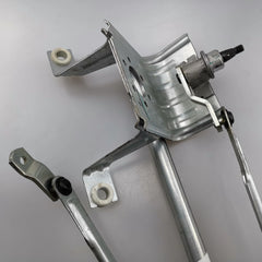 SAIC MAXUS V80 Wiper Motor Assembly Without Motor C00011367