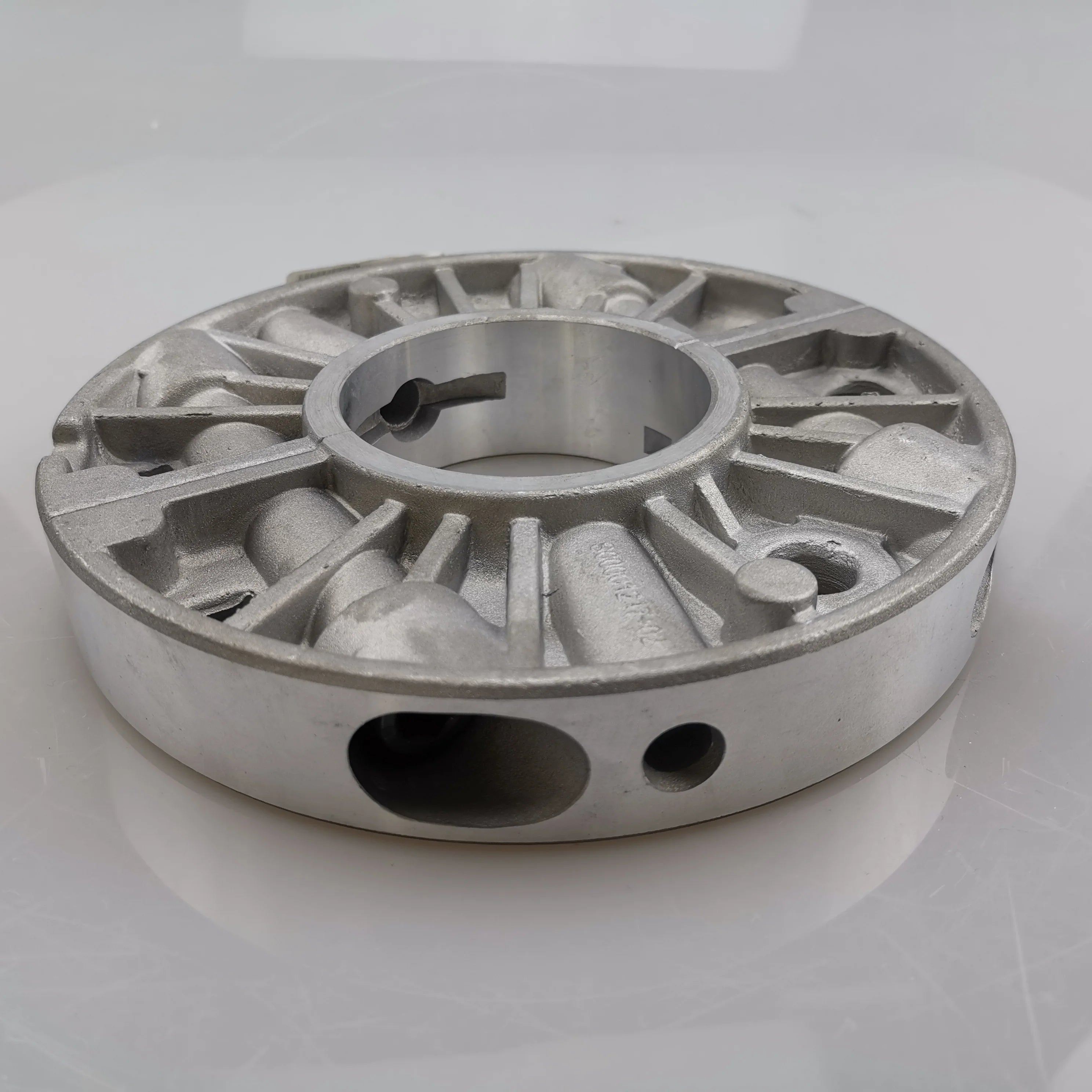 SAIC MAXUS V80 Intermediate Bearing Seat C00014568 C00177417