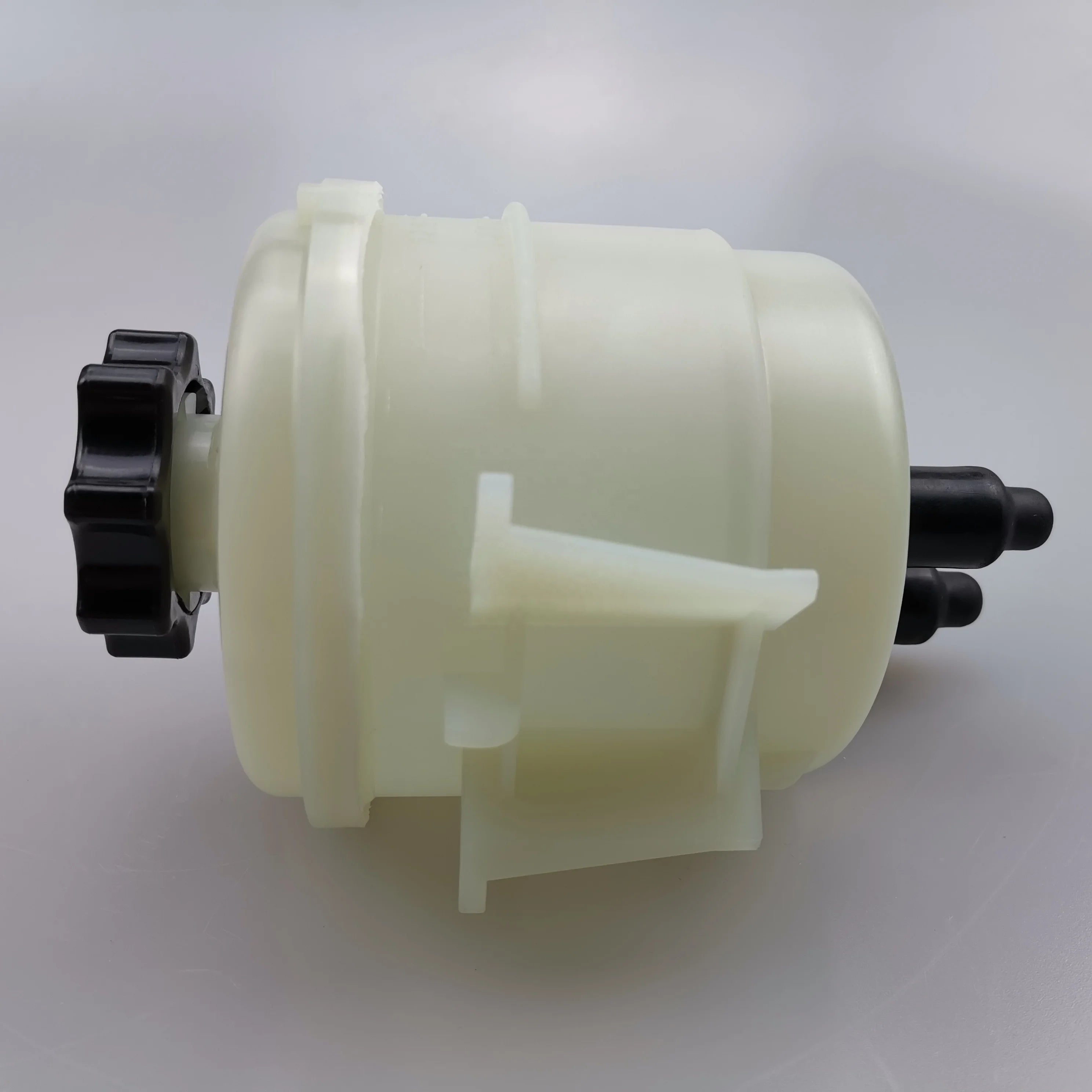 SAIC MAXUS G10 Original Power Steering Liquid Storage tank C00027372