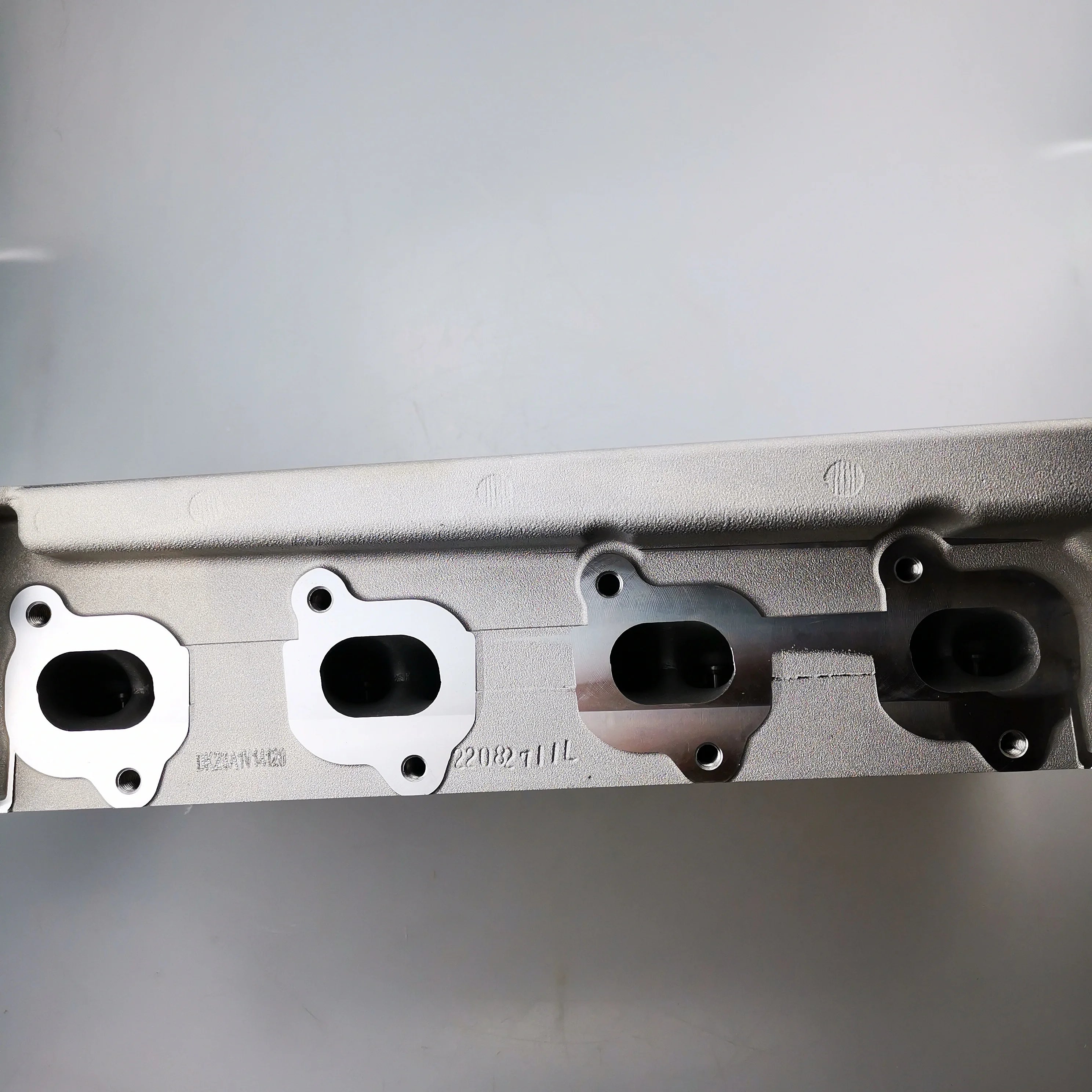 SAIC MAXUS T60 V80 D90 G10 Diesel 2.0T Original Cylinder Head Assembly C00072180 C00235628