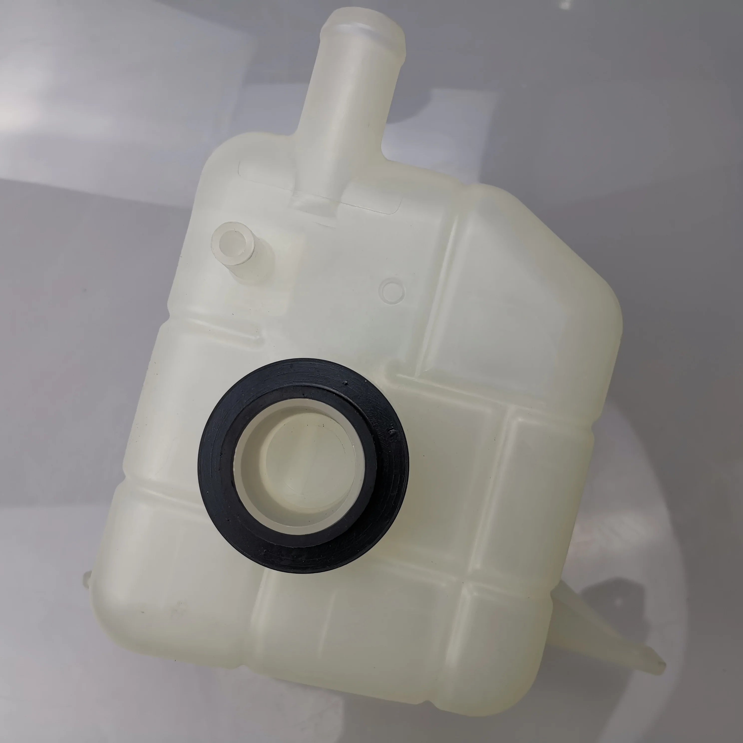 SAIC MAXUS T60 Expansion tank C00127188