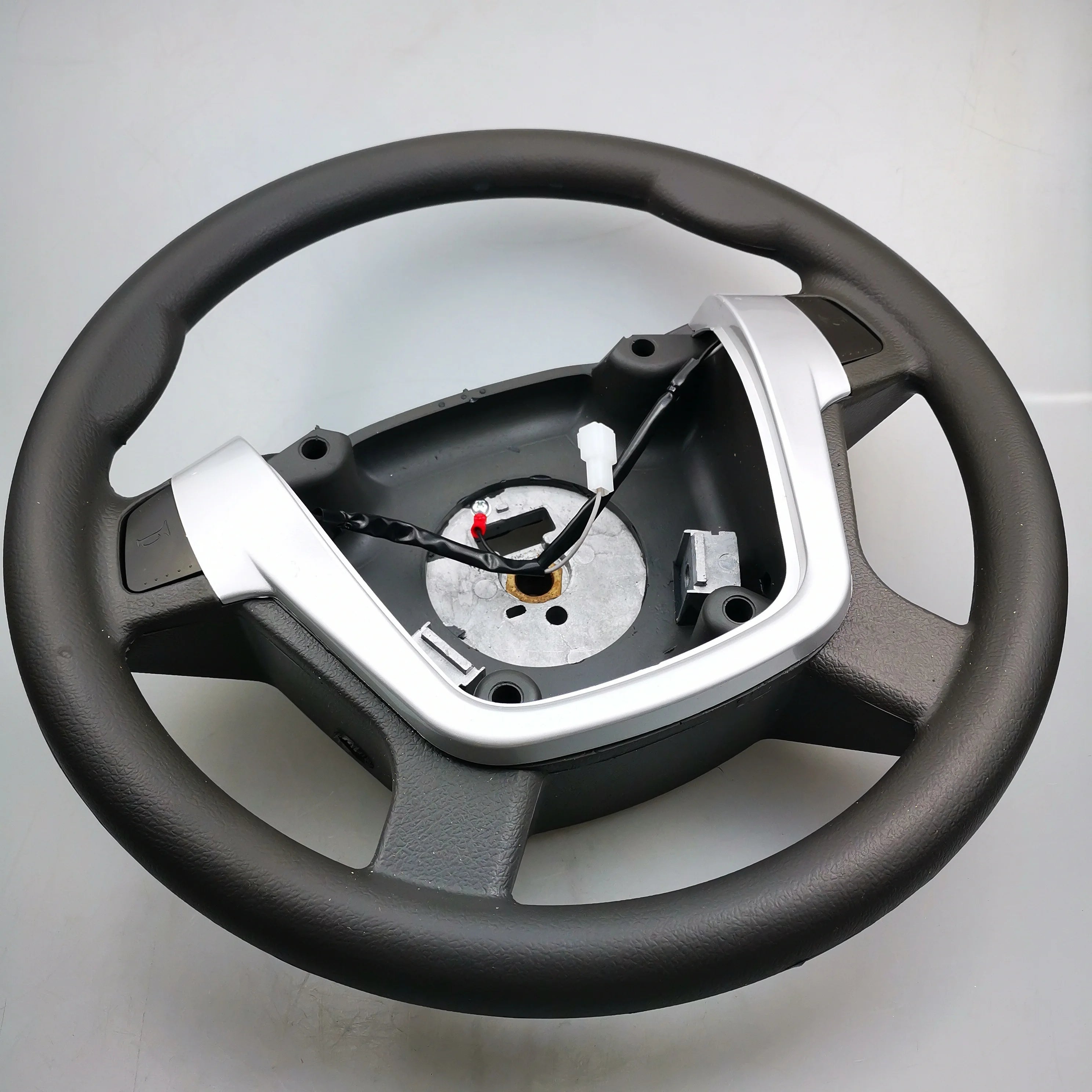 SAIC MAXUS V80 Old Model Brand Steering Wheel C00003980-A002