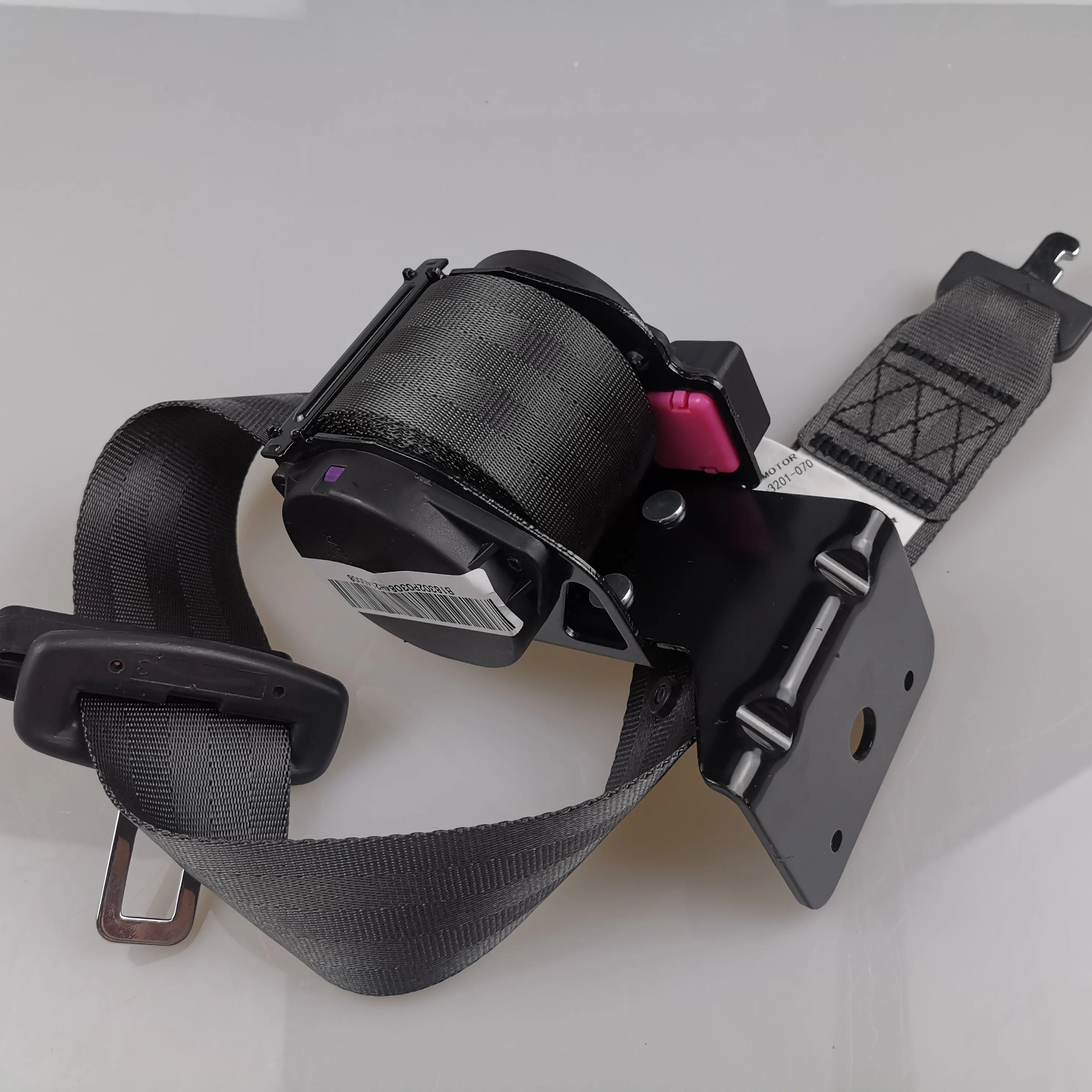 SAIC MAXUS T60 Original Second Row Center Seat Belt C00048302