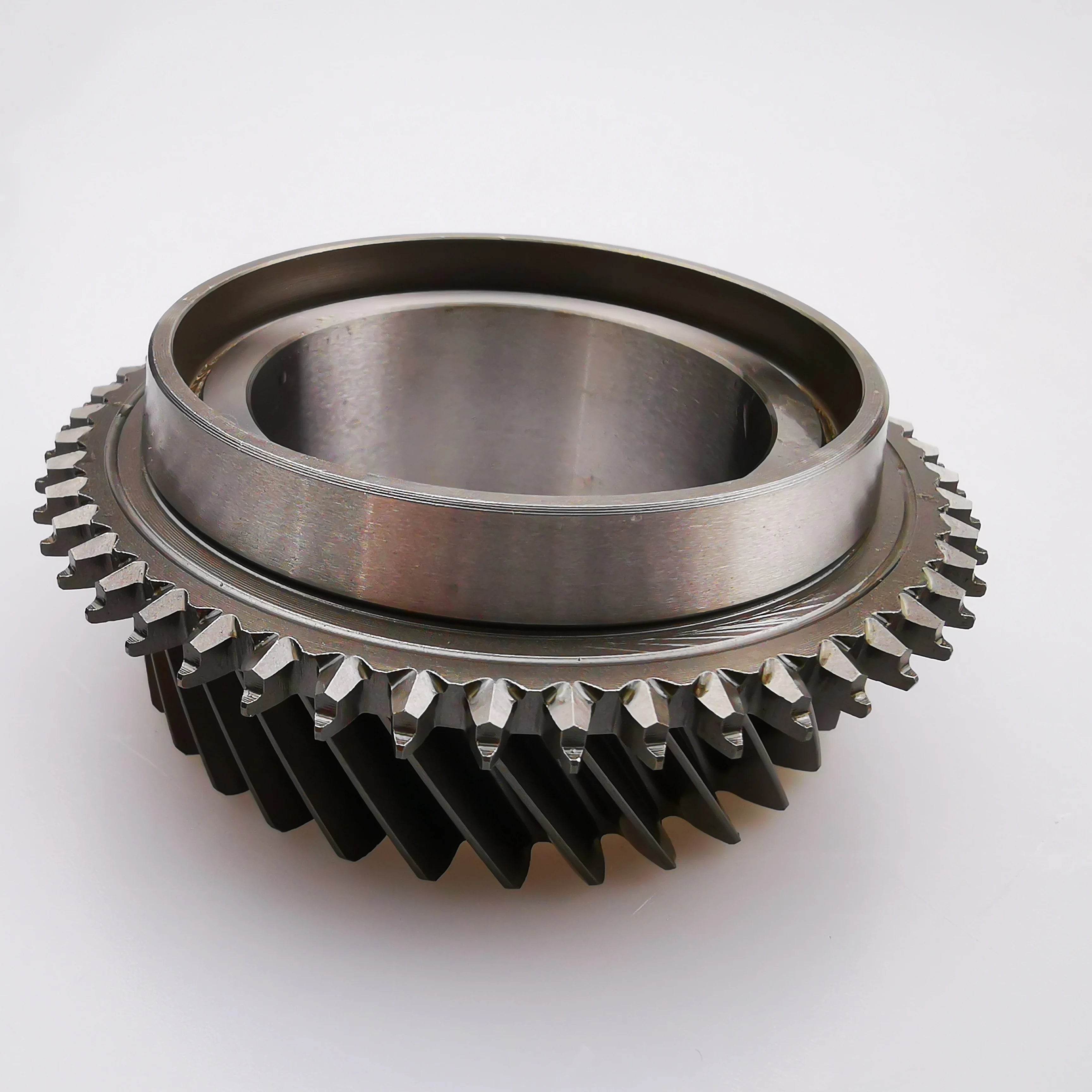 SAIC MAXUS V90 Original Transmission Shaft Sixth Gear C00246087