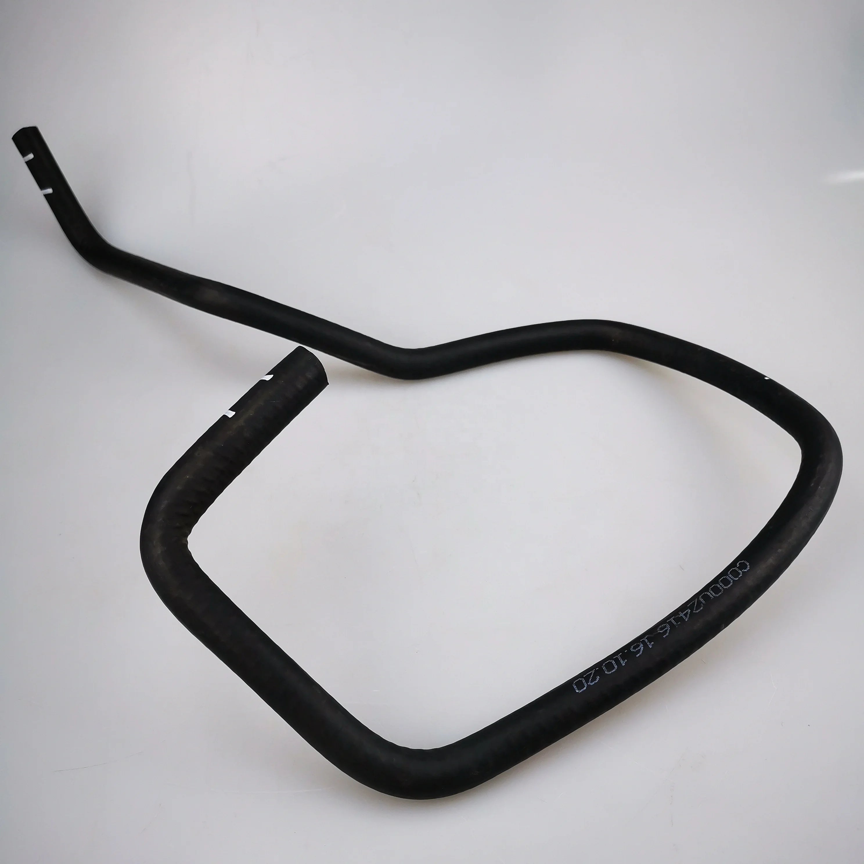 SAIC MAXUS V80 Engine to Water tank Hose  C00002416 C00306971