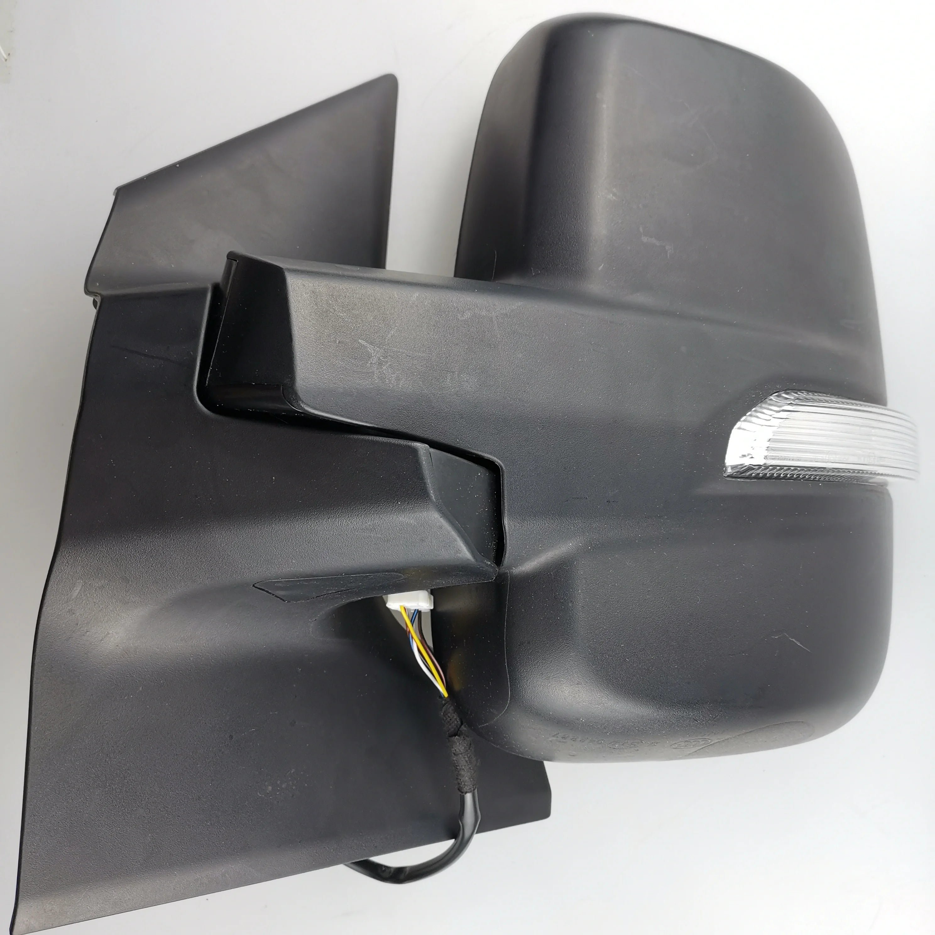 SAIC MAXUS V90 Original Electric Reversing Mirror C00111864 C00111865