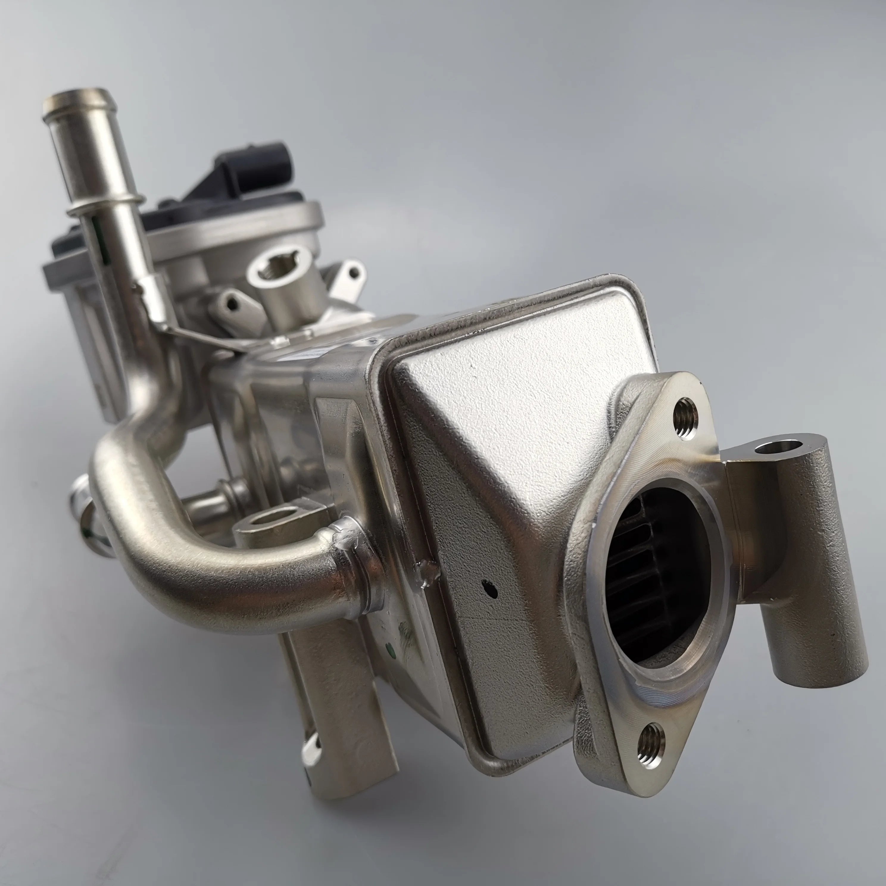 SAIC MAXUS T60 Original Low Pressure EGR Assembly C00073006