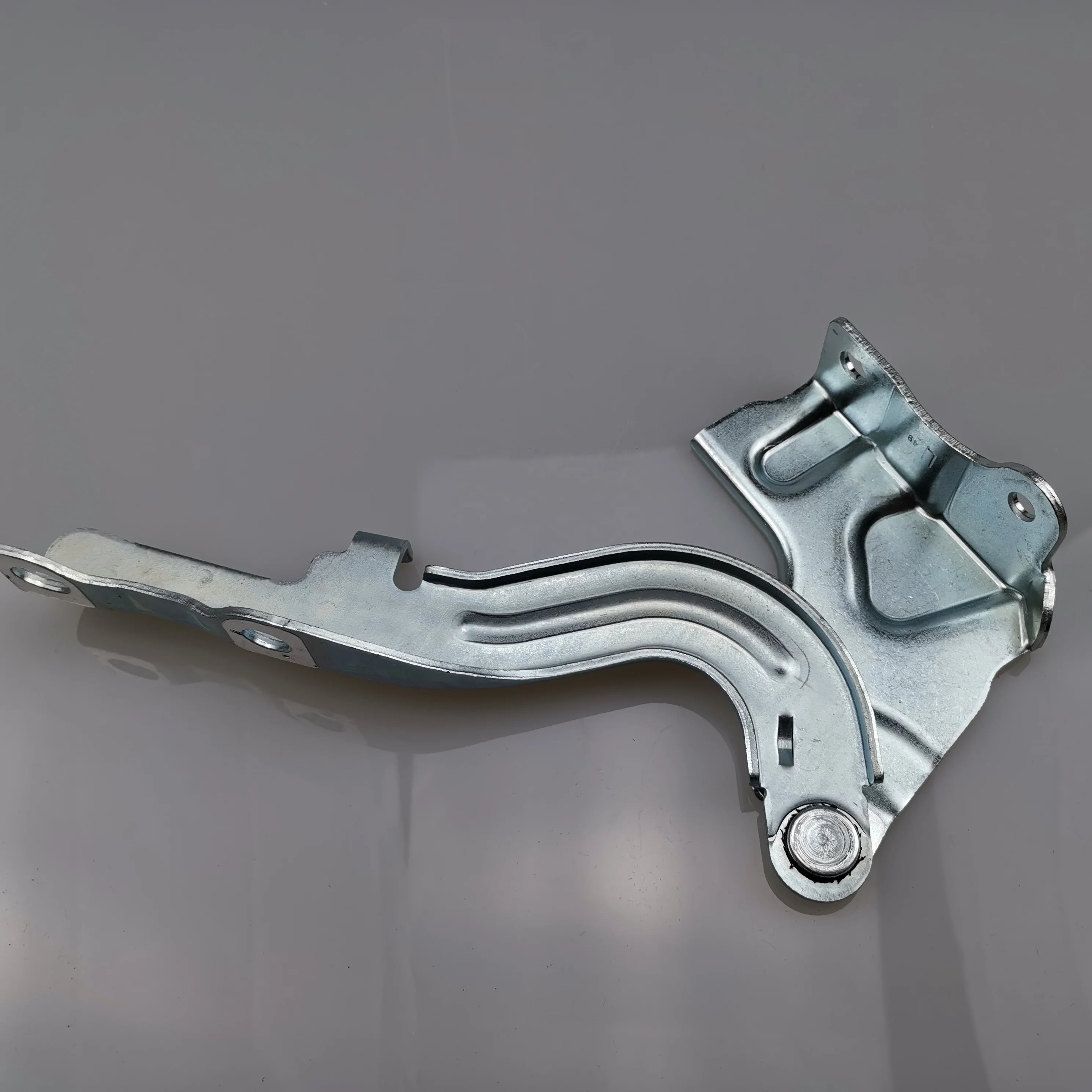 SAIC MAXUS T60 Original Hood Hinge C00048891 C00048892
