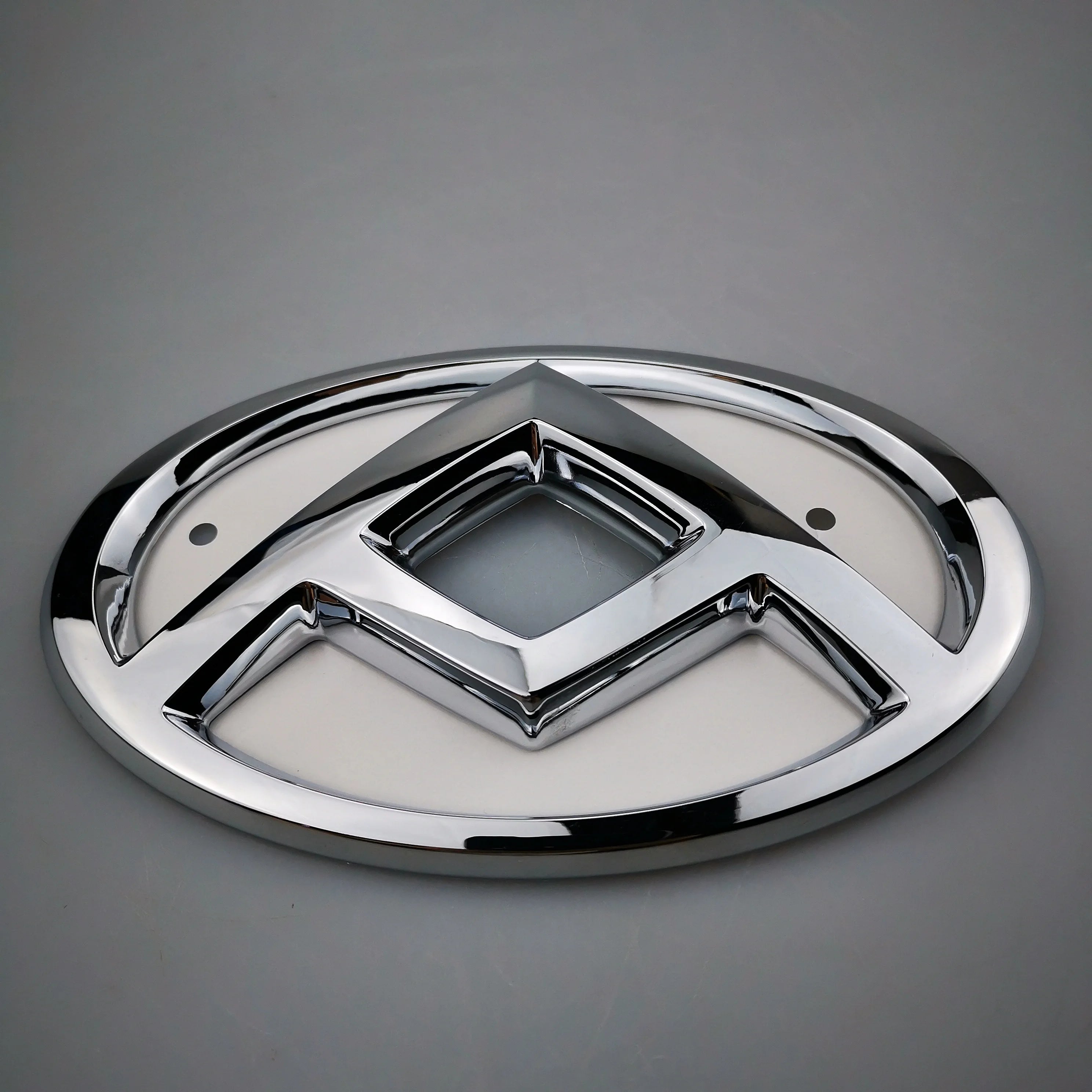 SAIC MAXUS G10 Backend logo C00018964