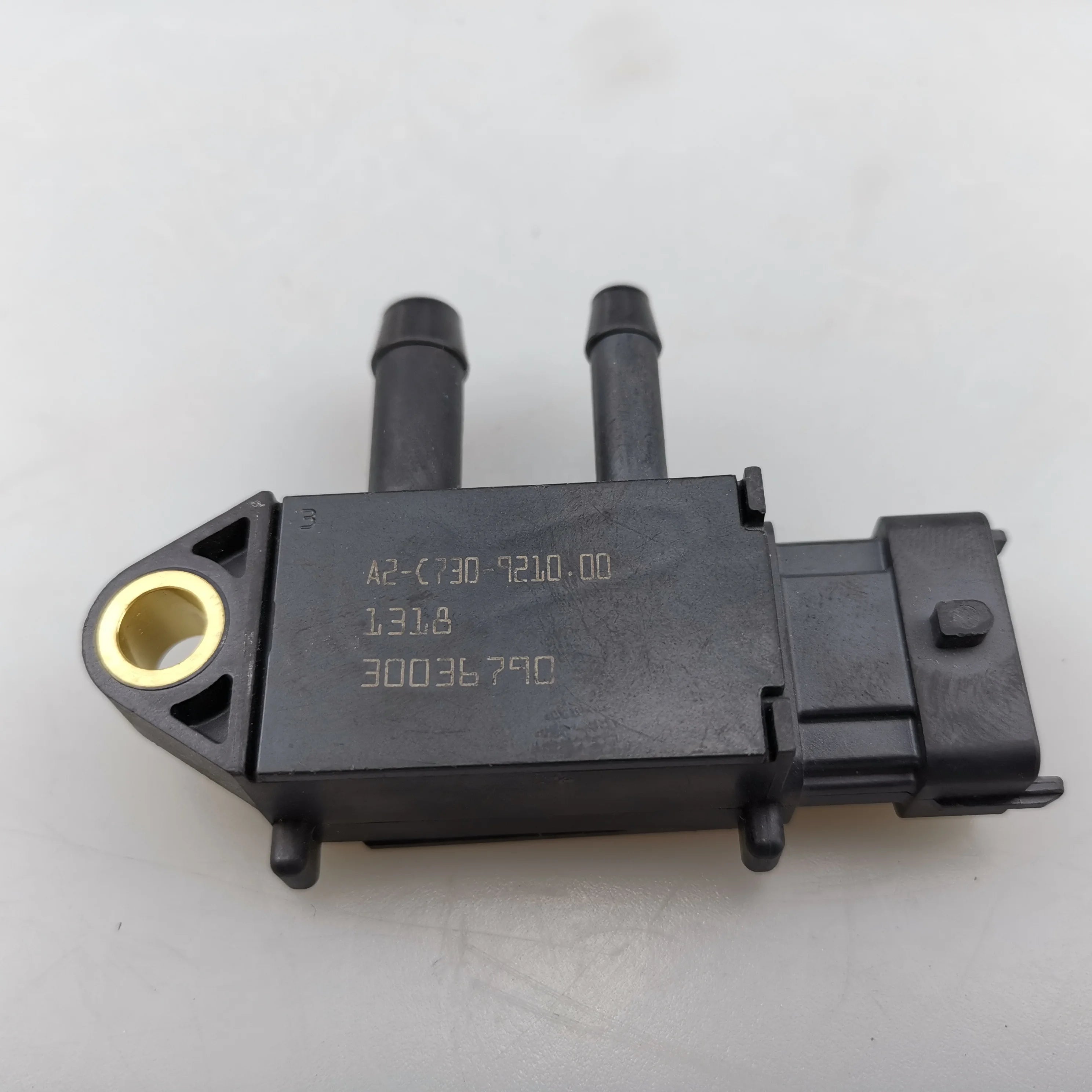 SAIC MAXUS V80 Euro 4 Pressure Sensor 30036790 C00030704