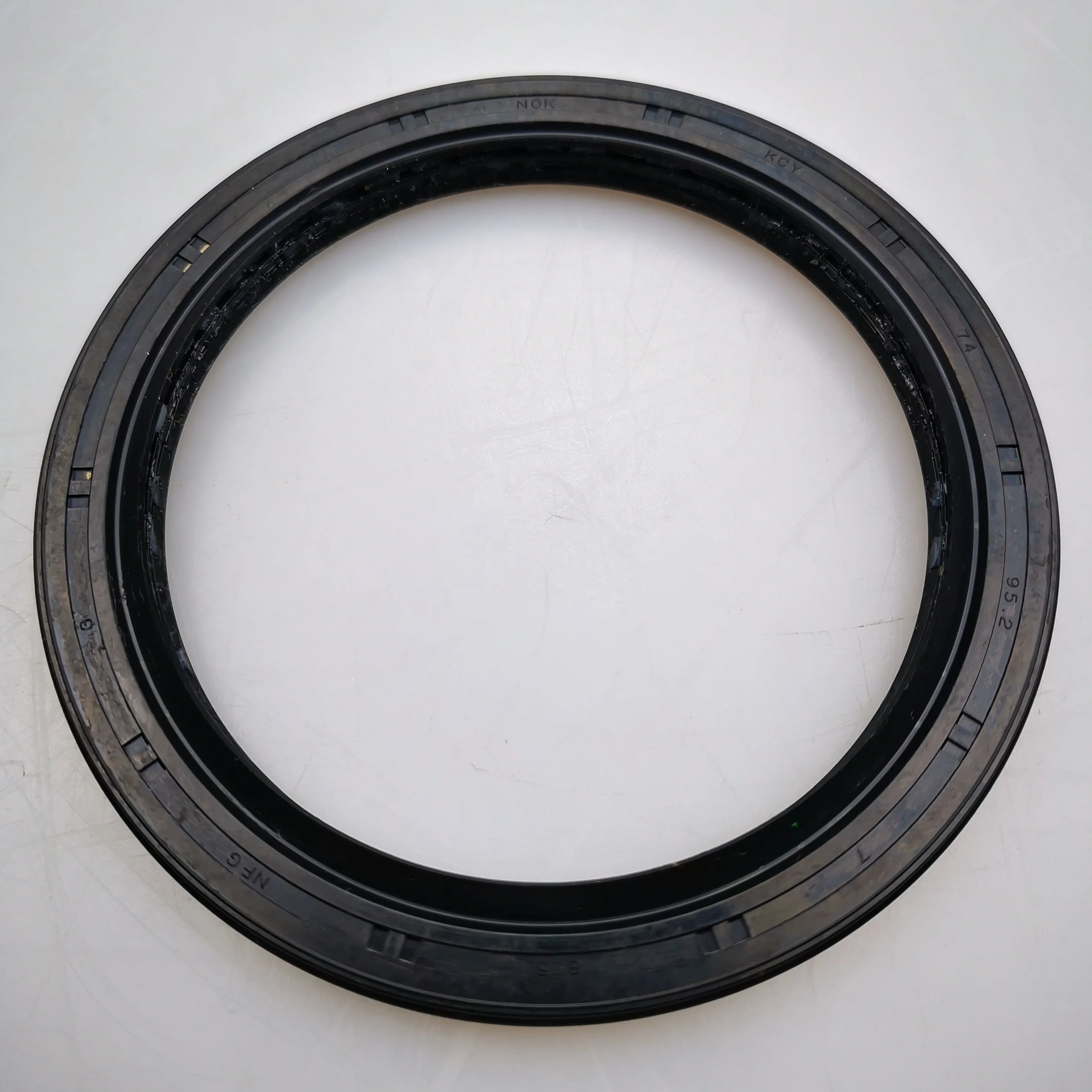 SAIC MAXUS V90 Original Rear Wheel Oil Seal C00178790