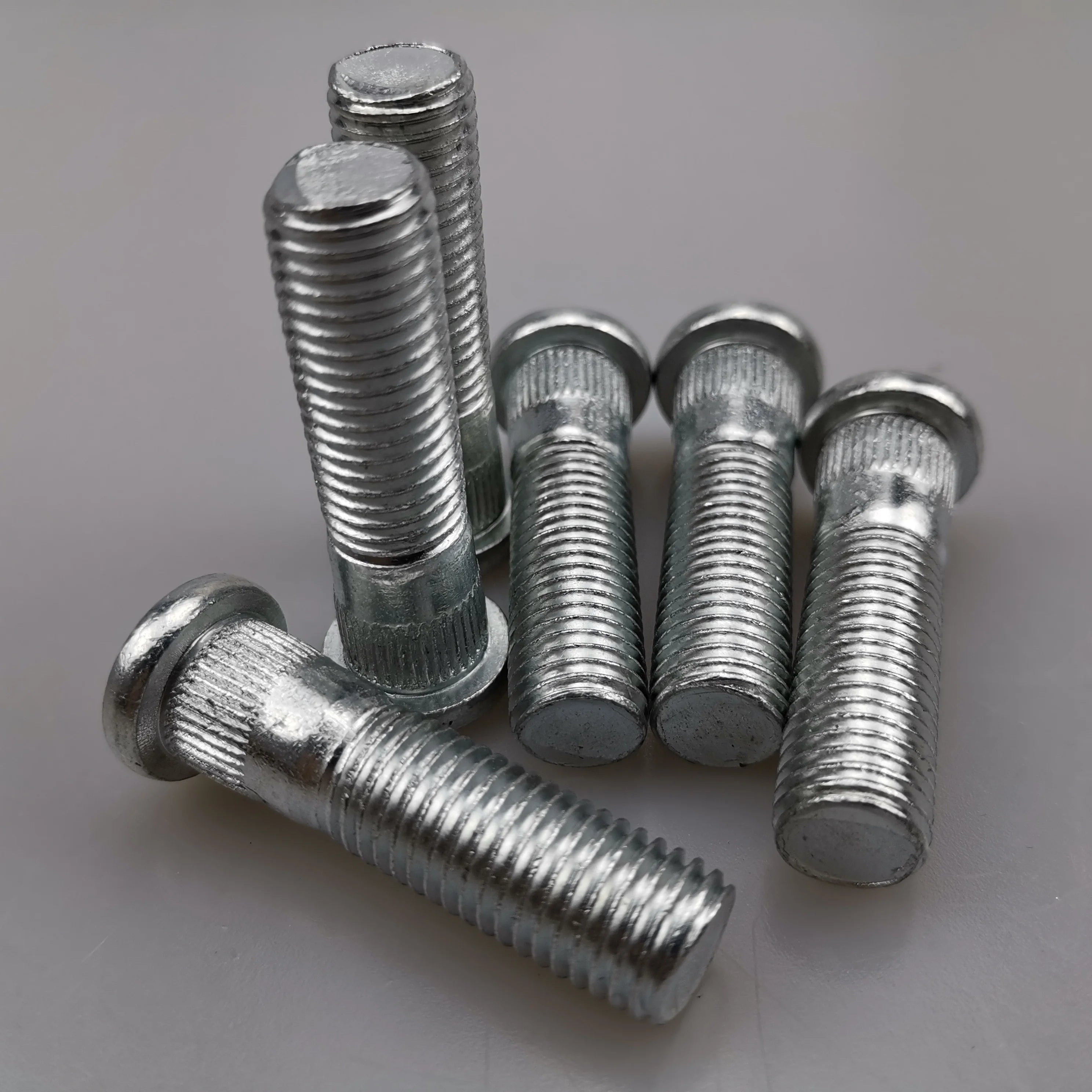 SAIC MAXUS G10 Original Wheel Bolt C00026941