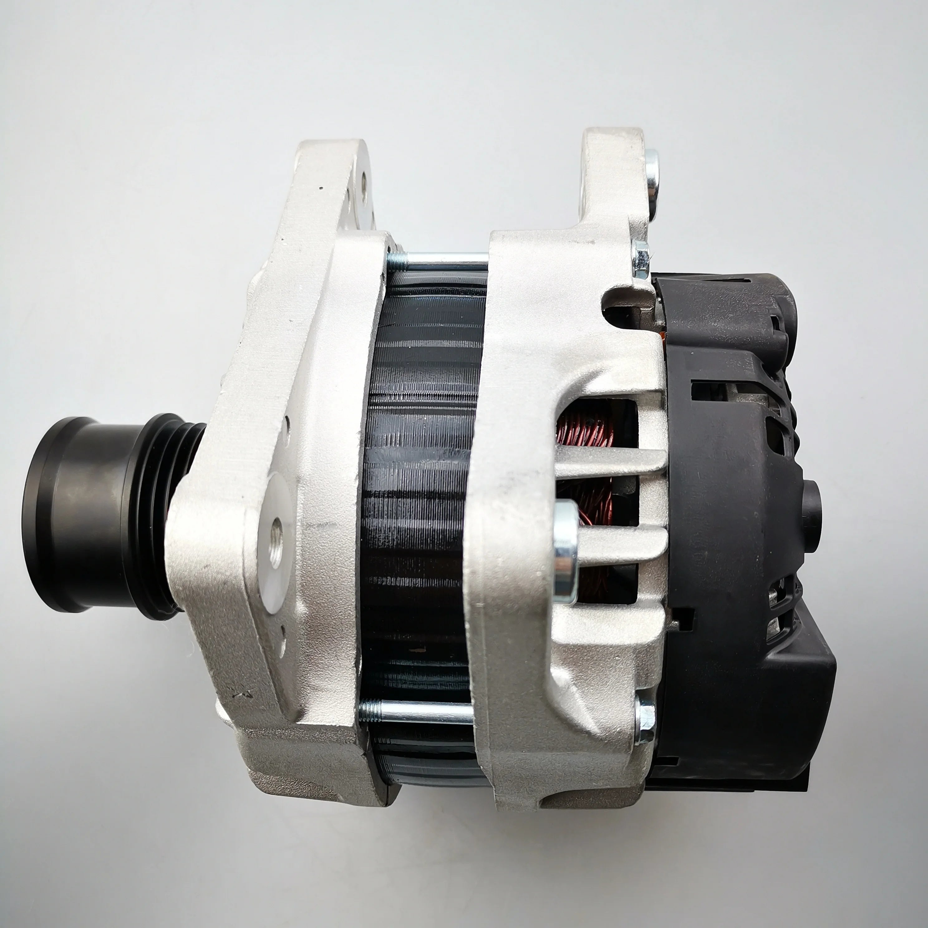 SAIC MAXUS G10 1.9T Original Alternator Assembly 14V 150A C00043876