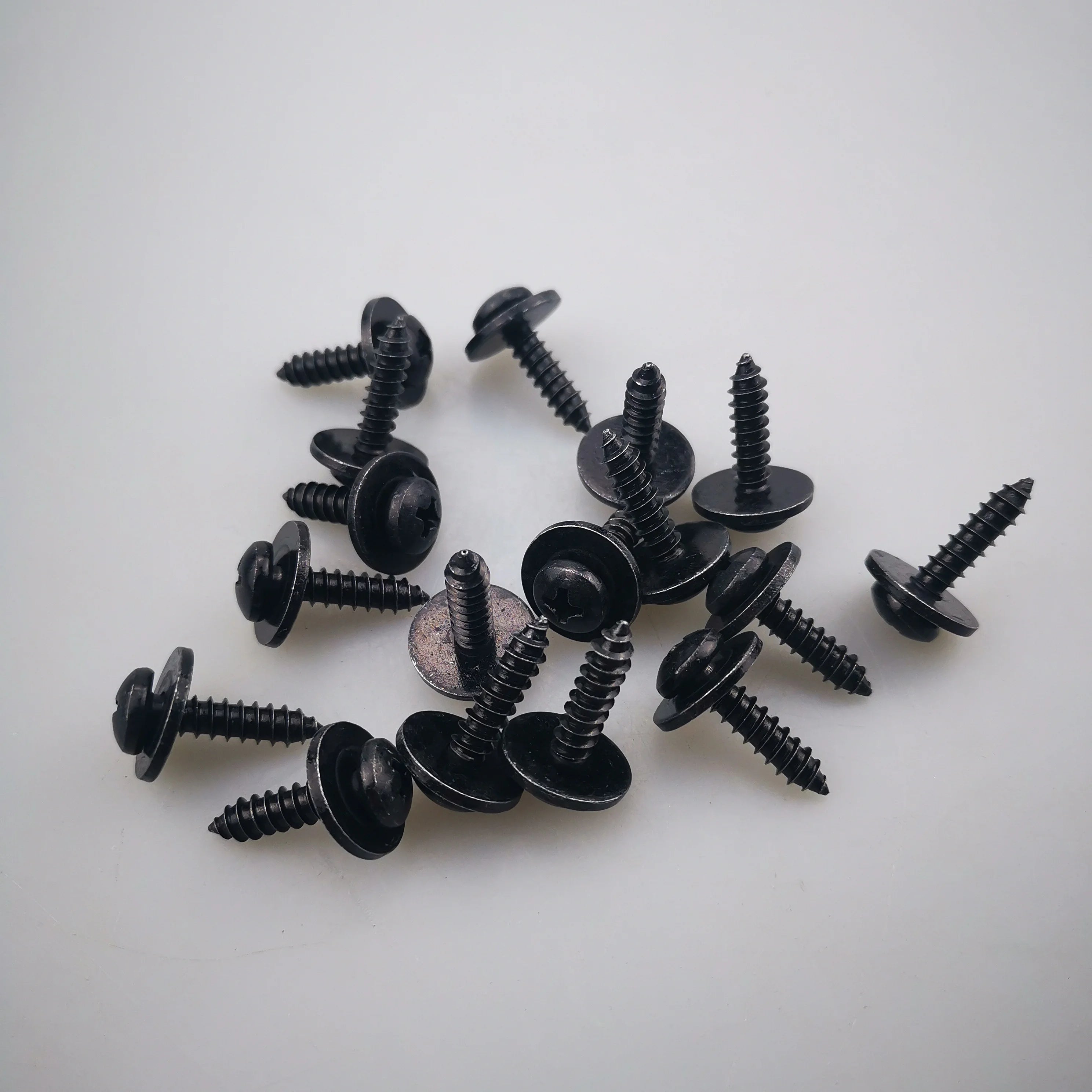 SAIC MAXUS EV30 V80 T60 G50 Original Radiator Grille Screws B00004653