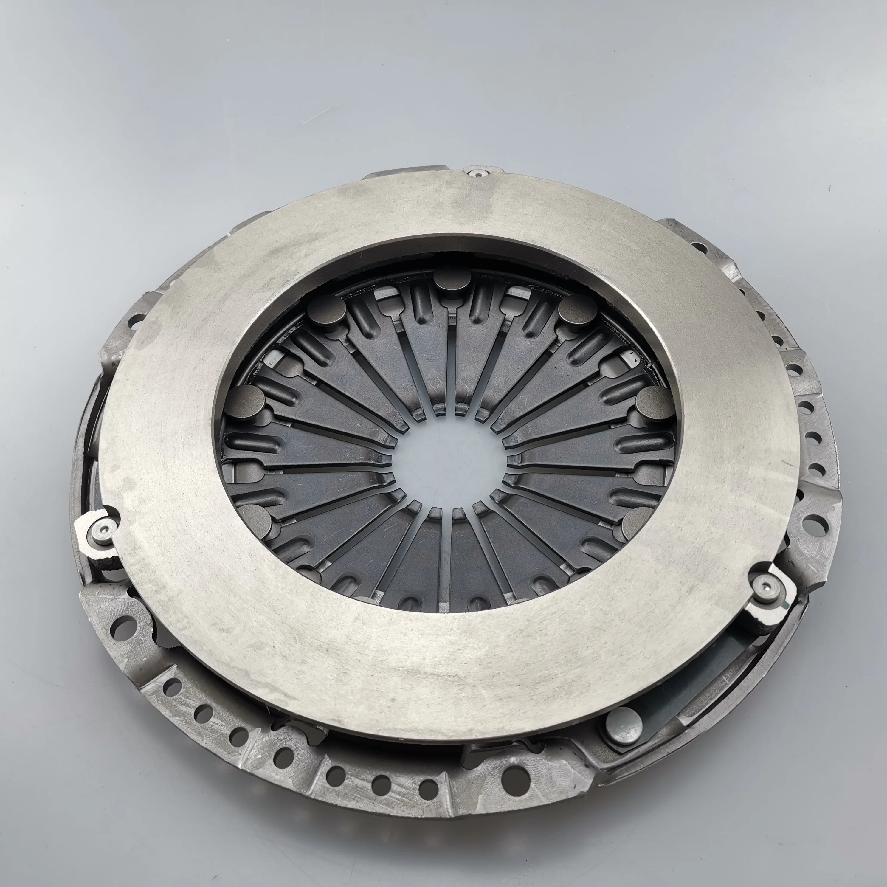 SAIC MAXUS V80 Original LUK Five Gear Clutch Kit 6263110090 C00066025 C00066026