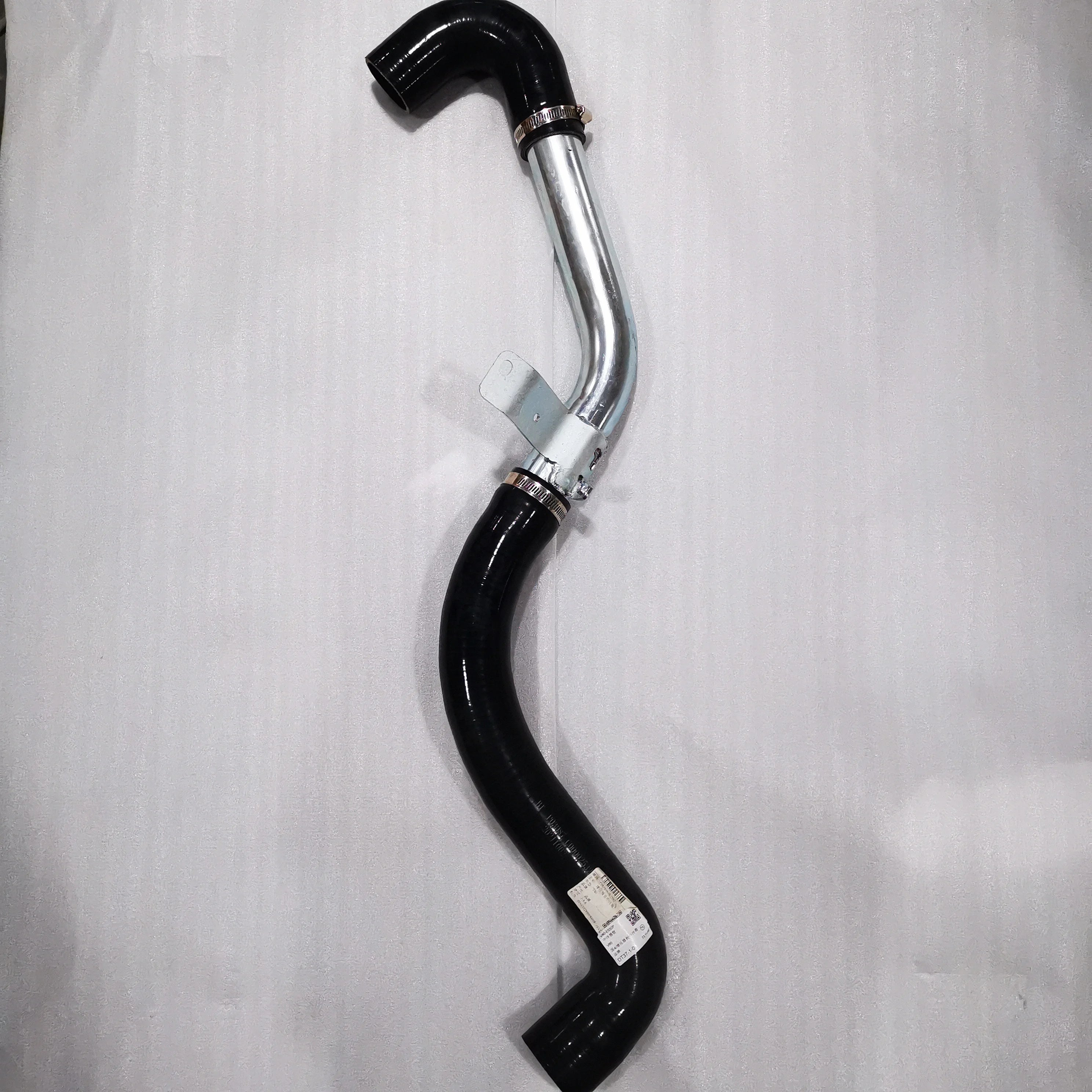 SAIC MAXUS V80 Euro 4 Intercooler Intake Pipe Assembly C00083918 C00002532
