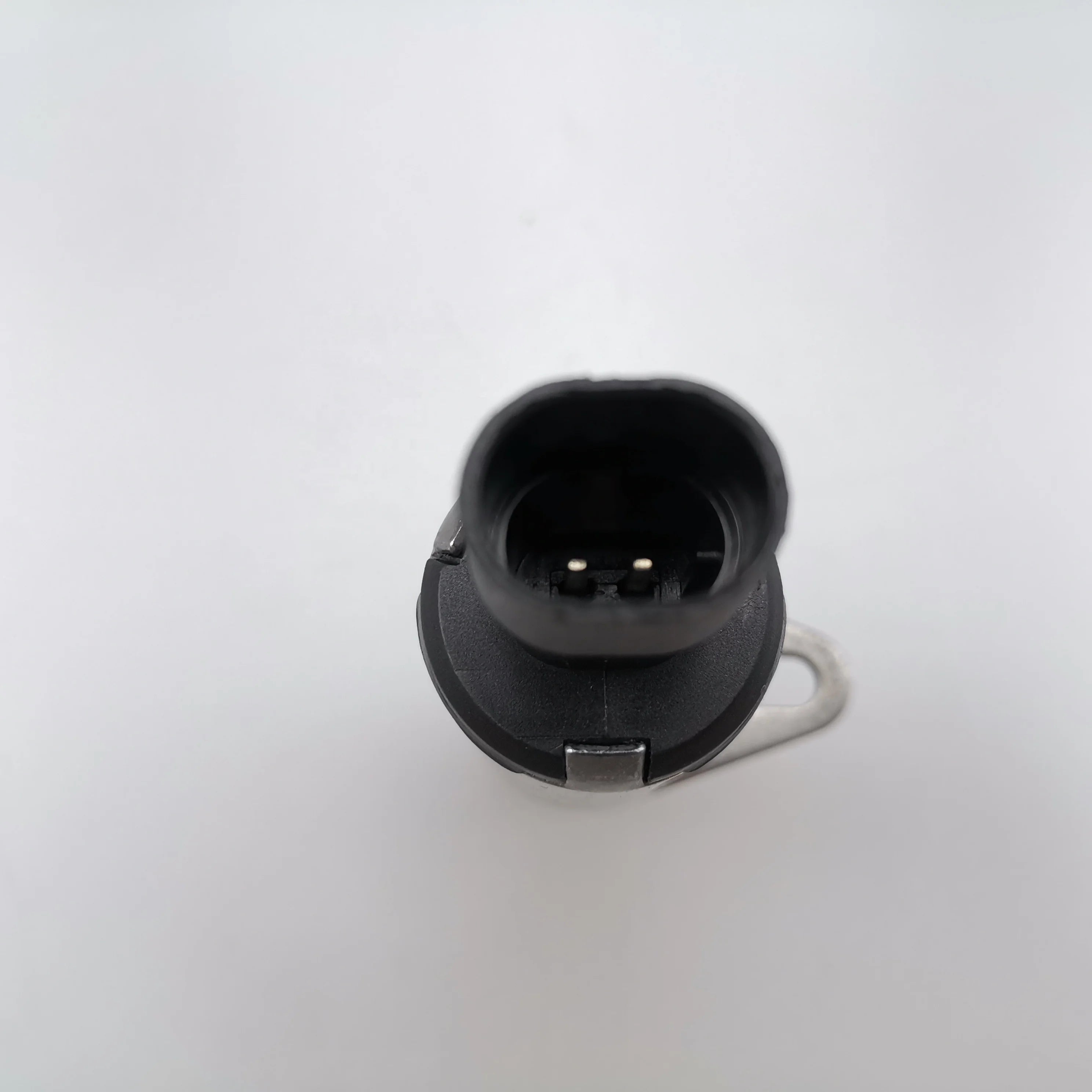 SAIC MAXUS G10 2.0T Original Oil Control Valve 10163262