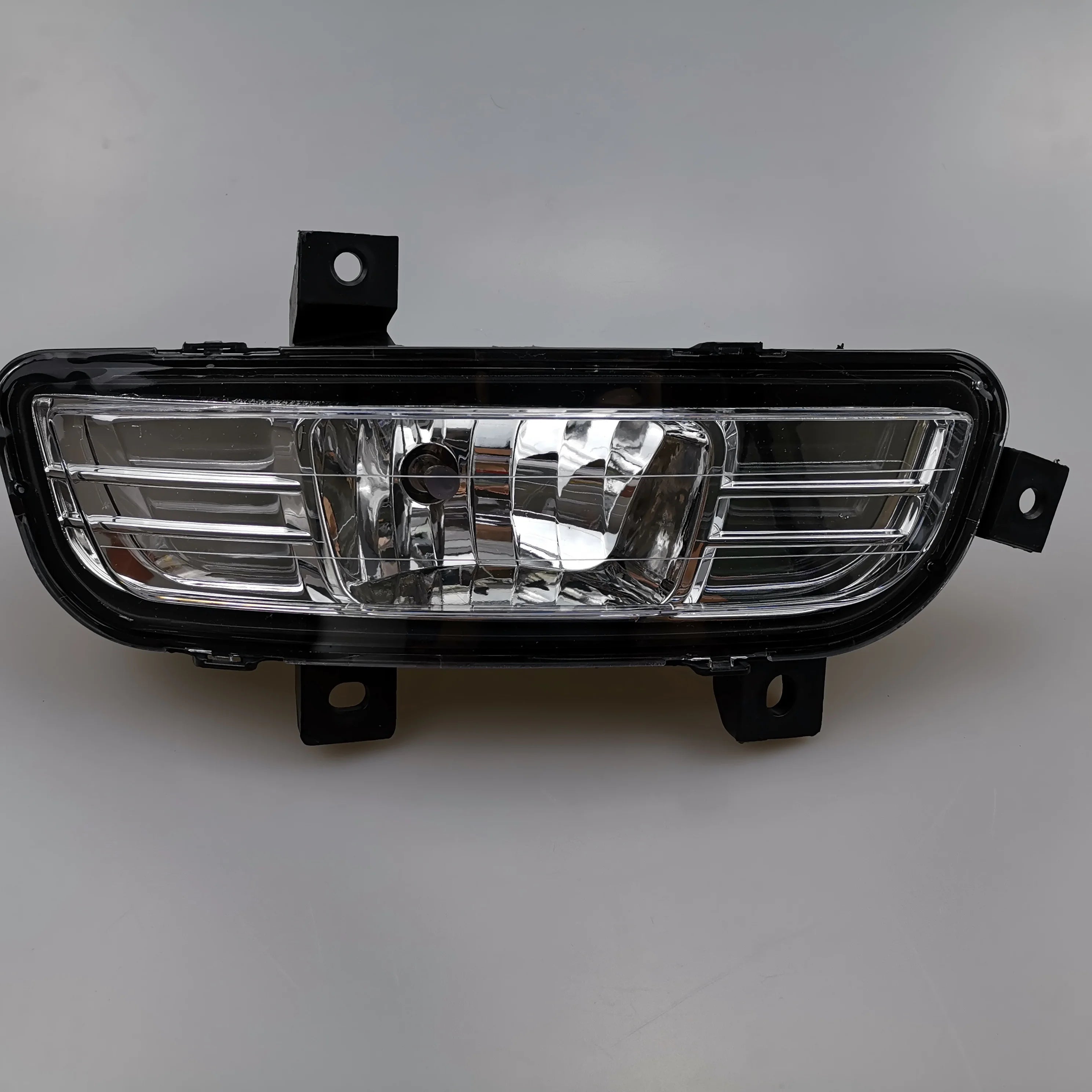 SAIC MAXUS V80 Old Model Front Fog Lamp C00001103 C00001104