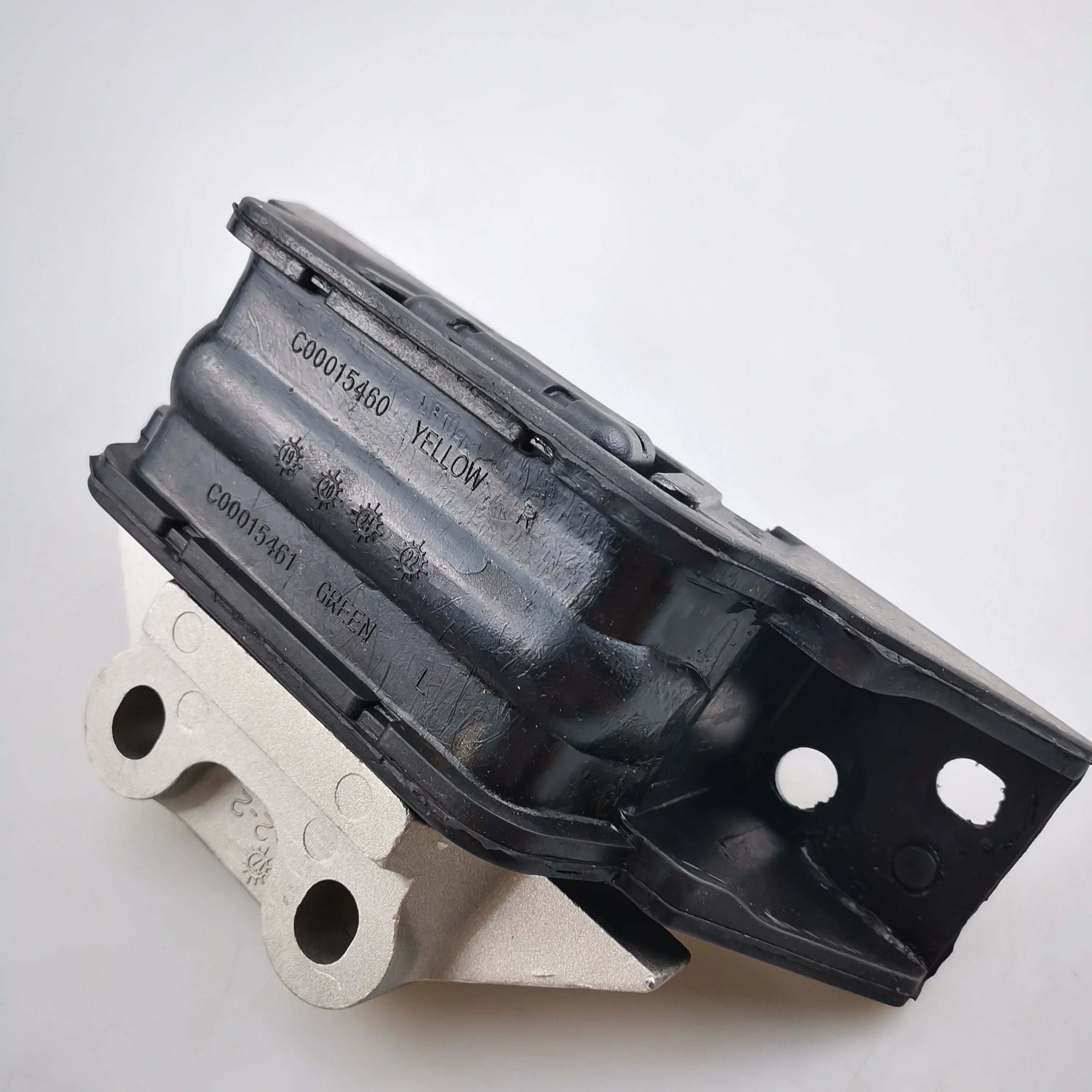 SAIC MAXUS V80 Engine Front Suspension C00002327