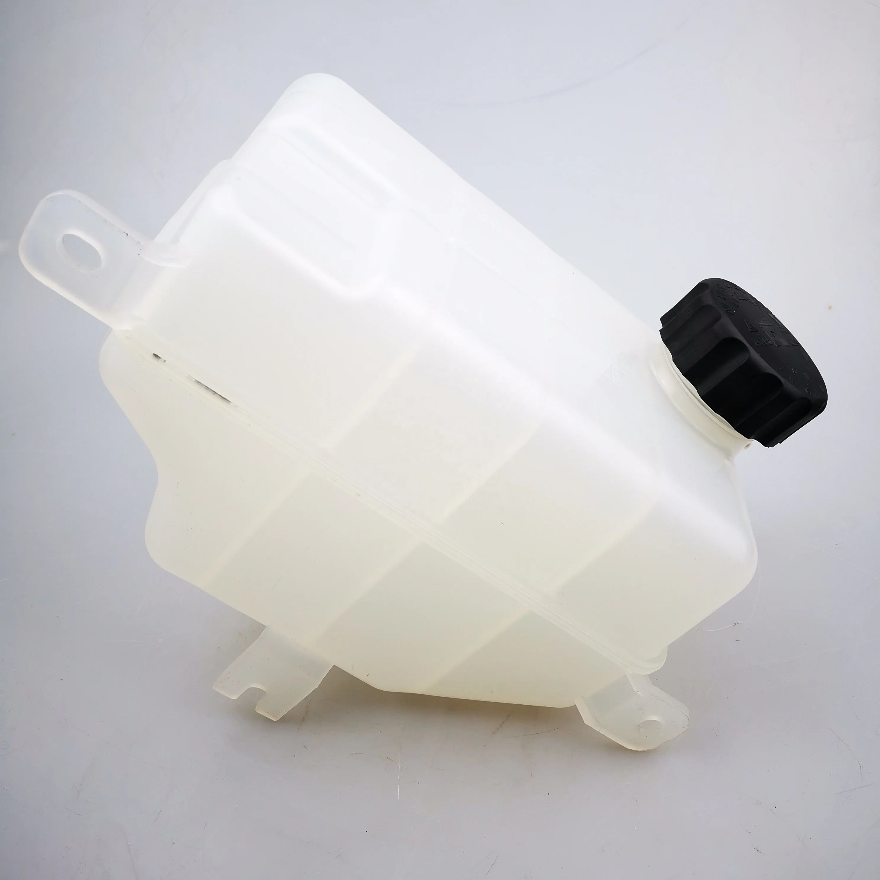 SAIC MAXUS G10 Expansion tank C00016659 C00288247