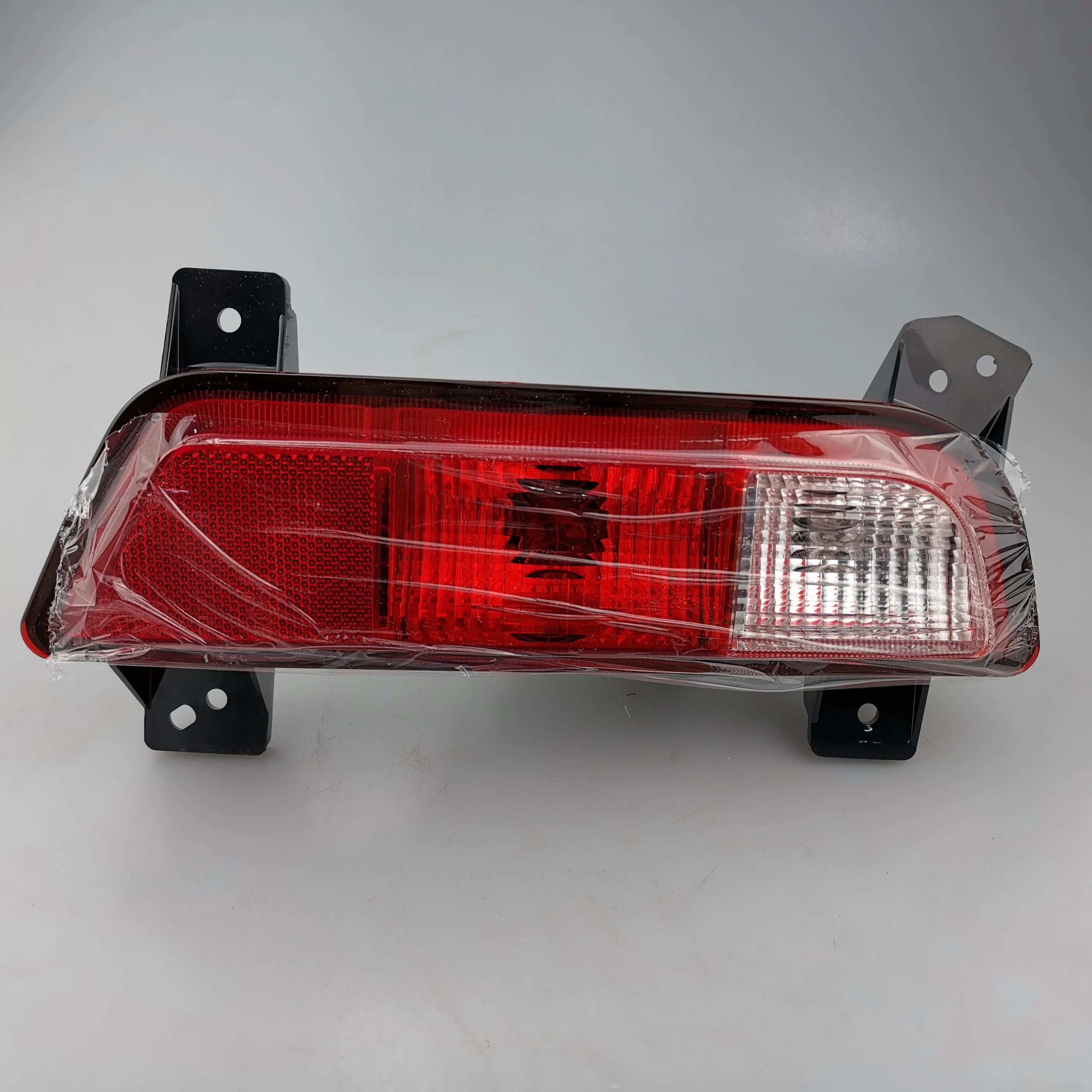 Original SHUAILING T8 Rear Fog Lamp 4133400P306A 4133300P306A