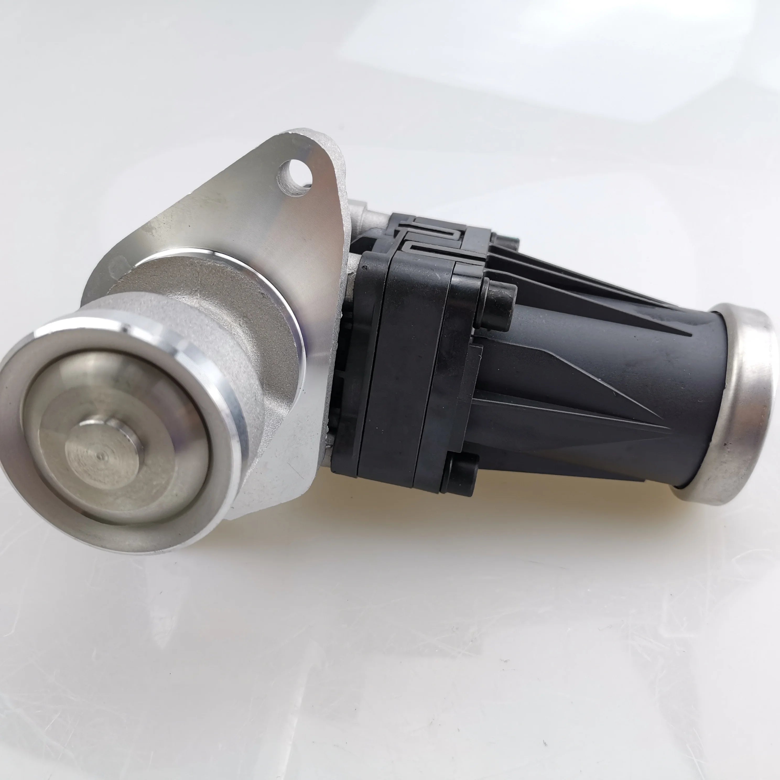 SAIC MAXUS T60 Exhaust Gas Recirculation Device C00093535-1