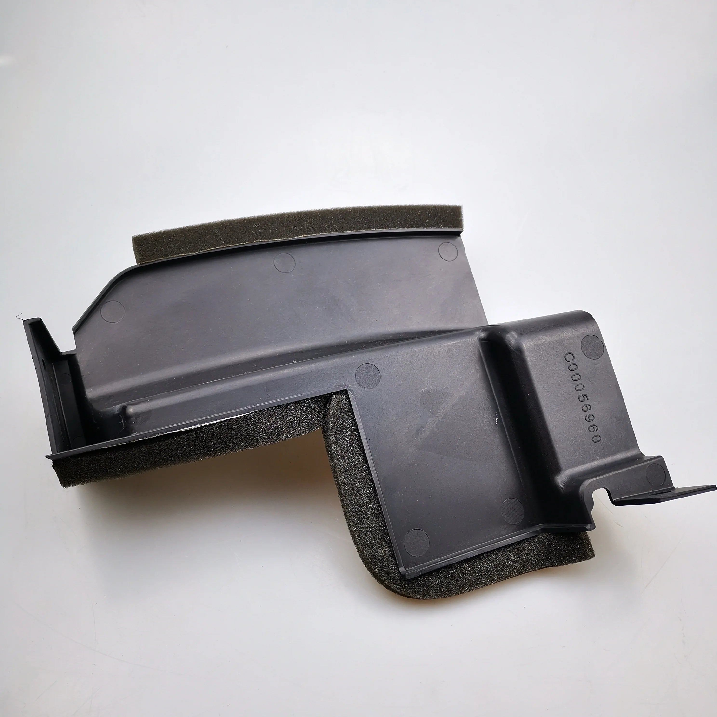 SAIC MAXUS T60 Condenser Guide Plate C00056961 C00059126