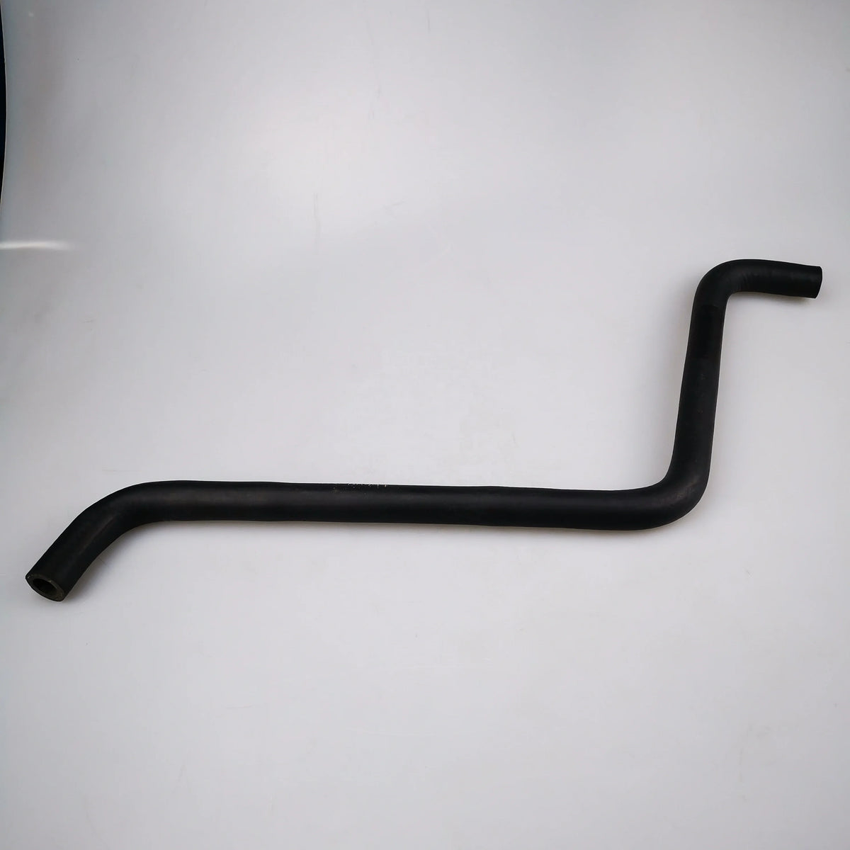 SAIC MAXUS V80 Radiator to Water tank Hose C00002414 C00087880