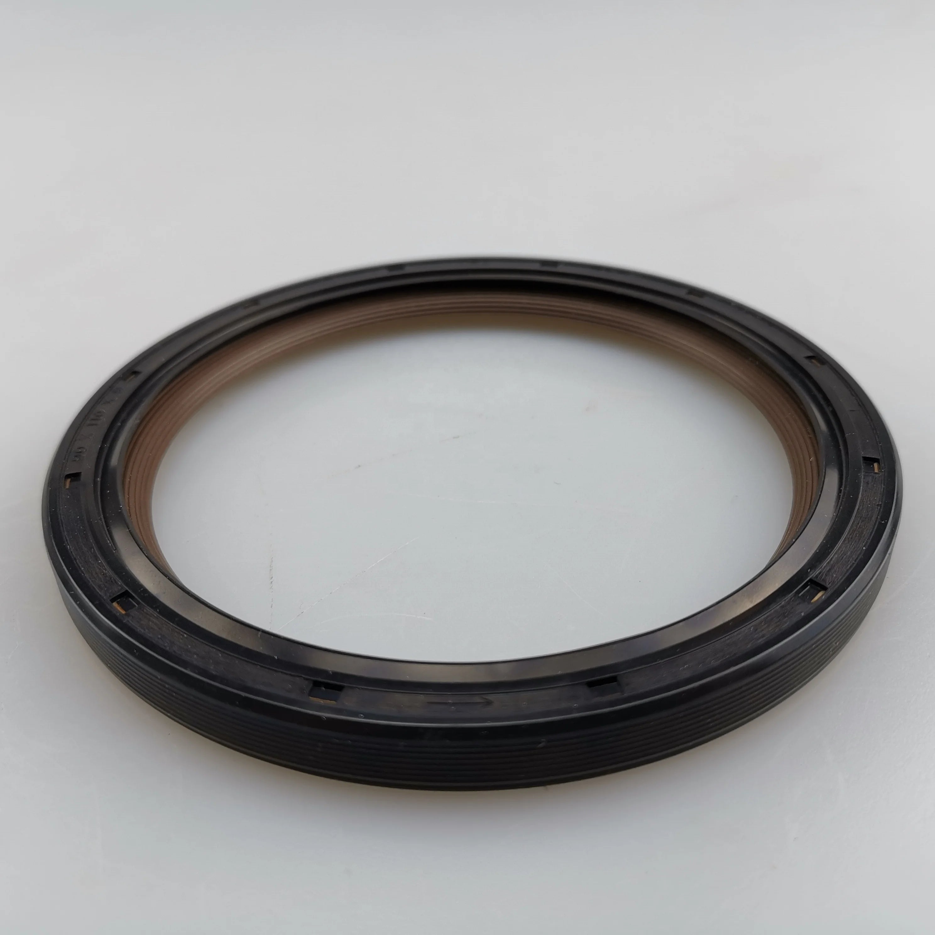 High Quality SAIC MAXUS G10 1.9T Crankshaft Rear Oil Seal 10048018