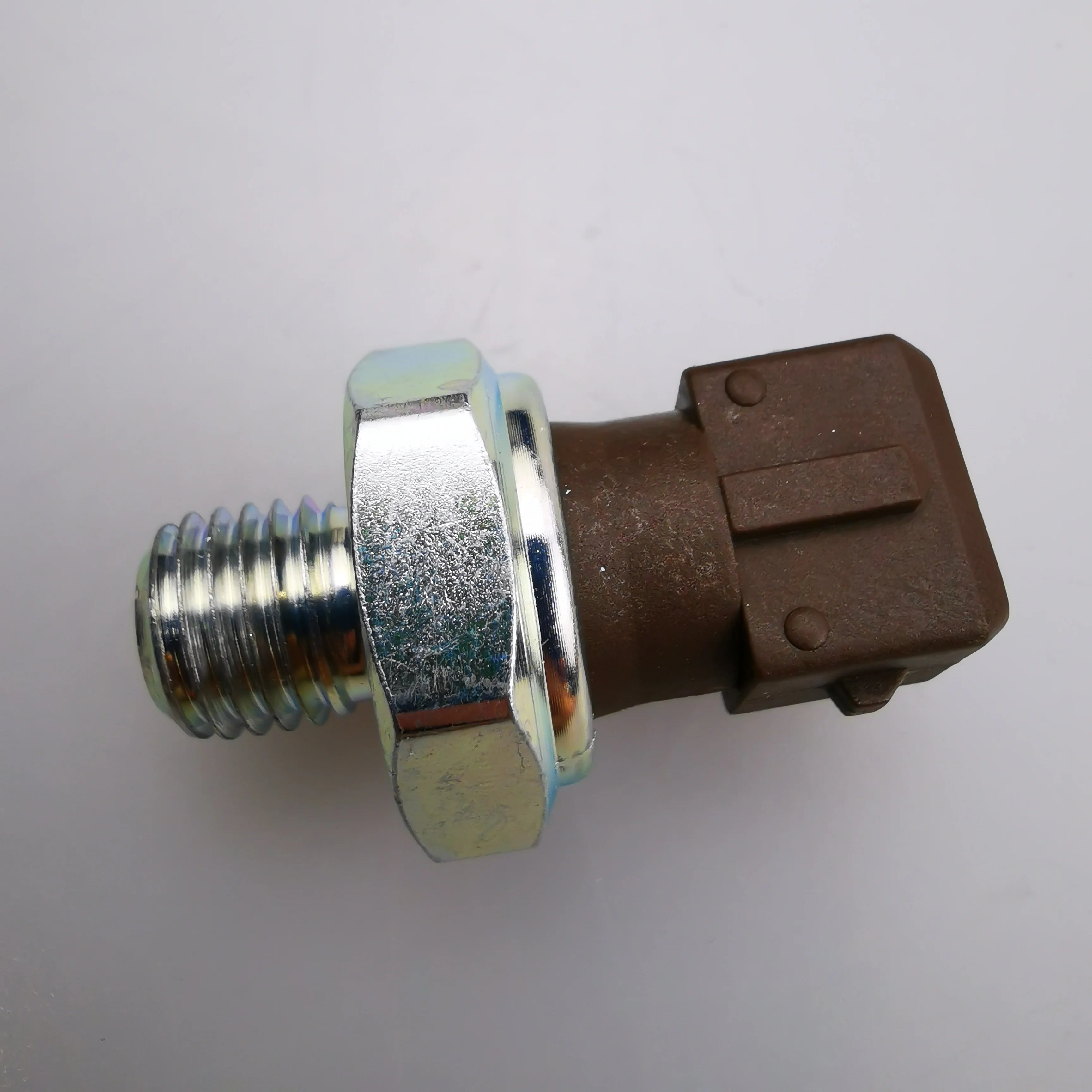 SAIC MAXUS G10 Oil Pressure Switch 10234621