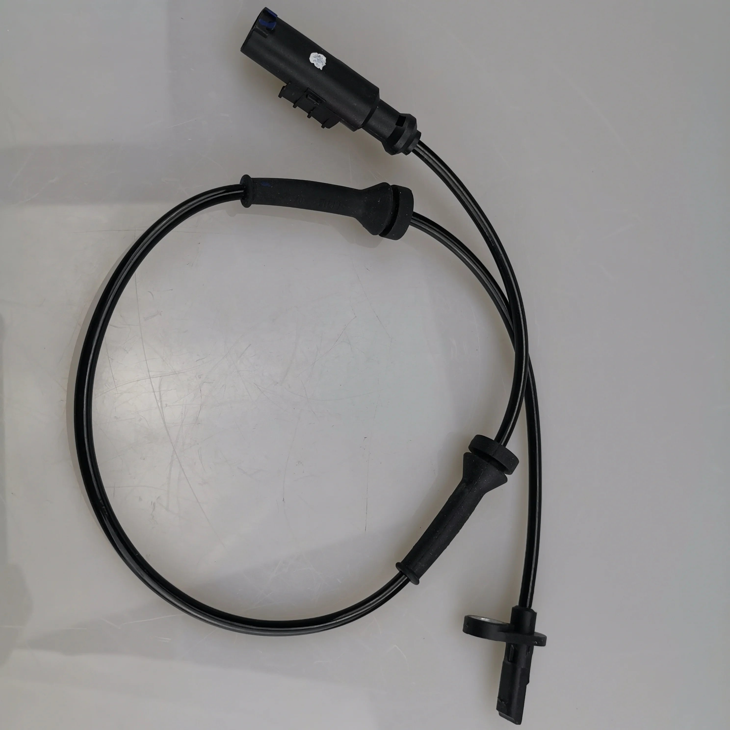 SAIC MAXUS V80 Rear Wheel Short ABS Sensor C00071310 C00003101