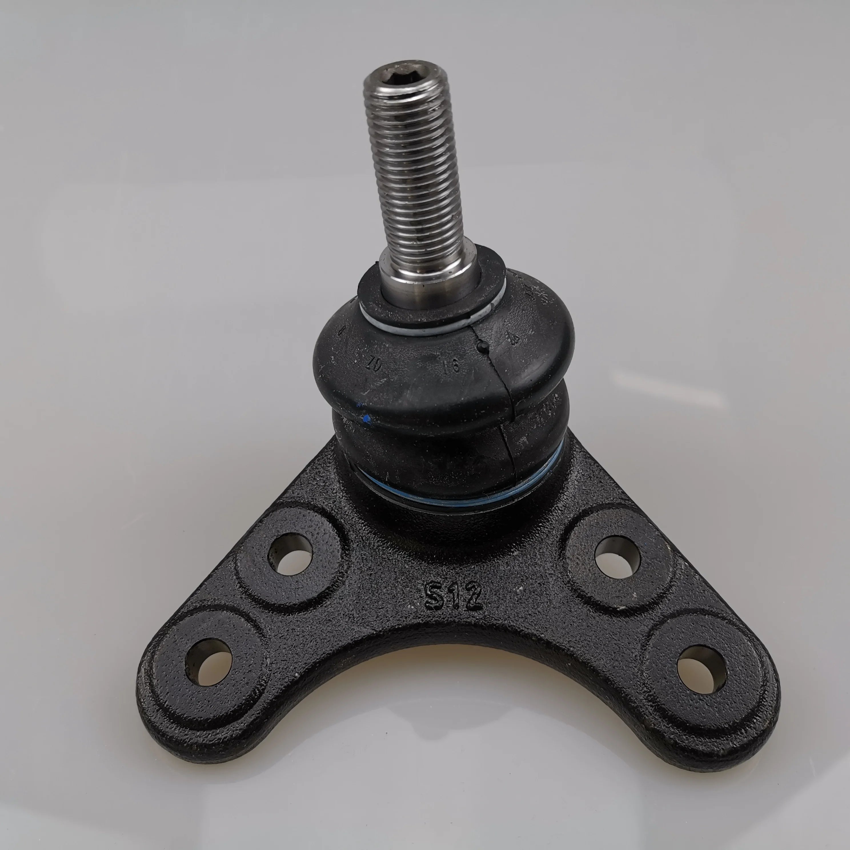 SAIC MAXUS T60 Front Suspension Upper Swing Arm Ball Joint C00049420
