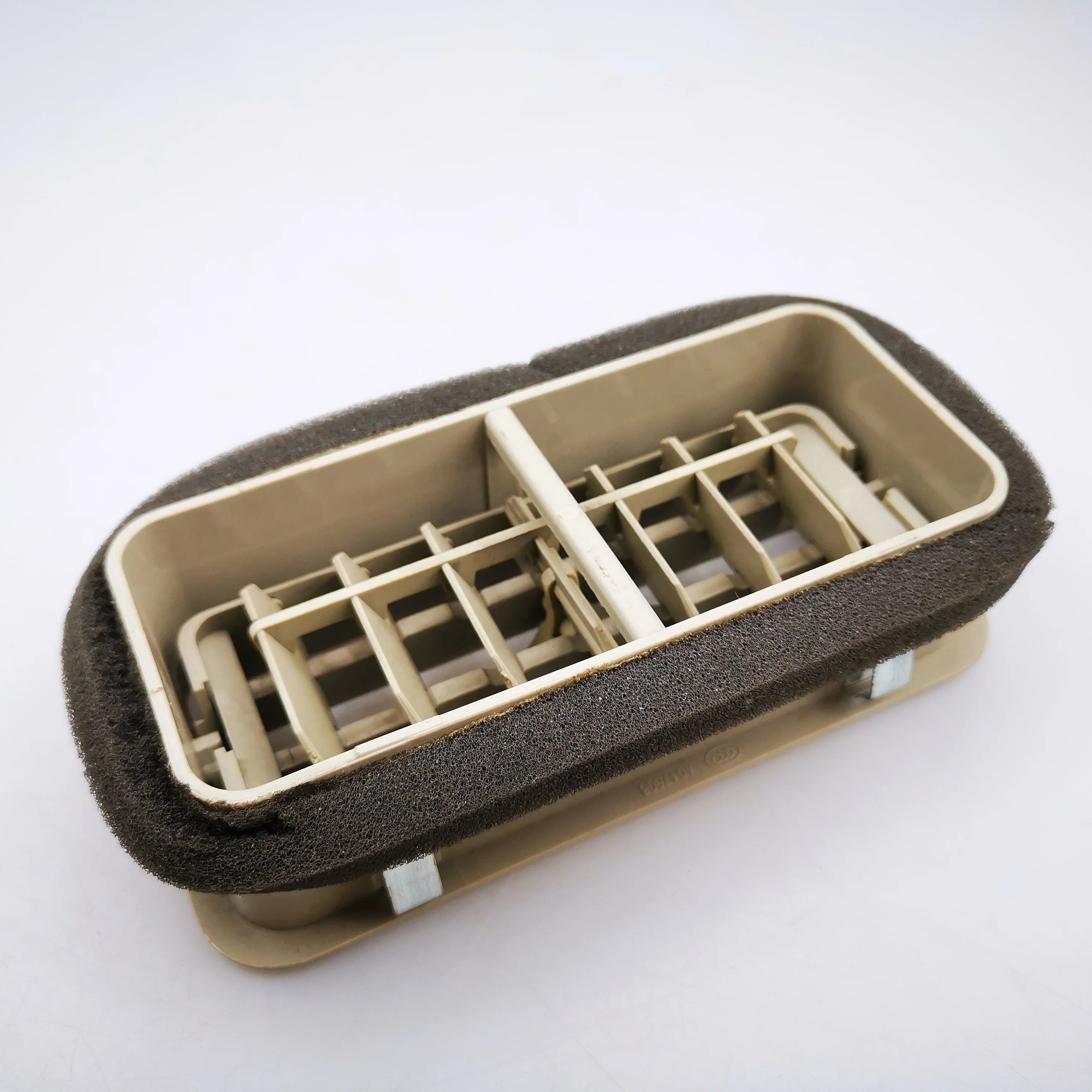 SAIC MAXUS V80 Roof air Outlet Grille C00004330