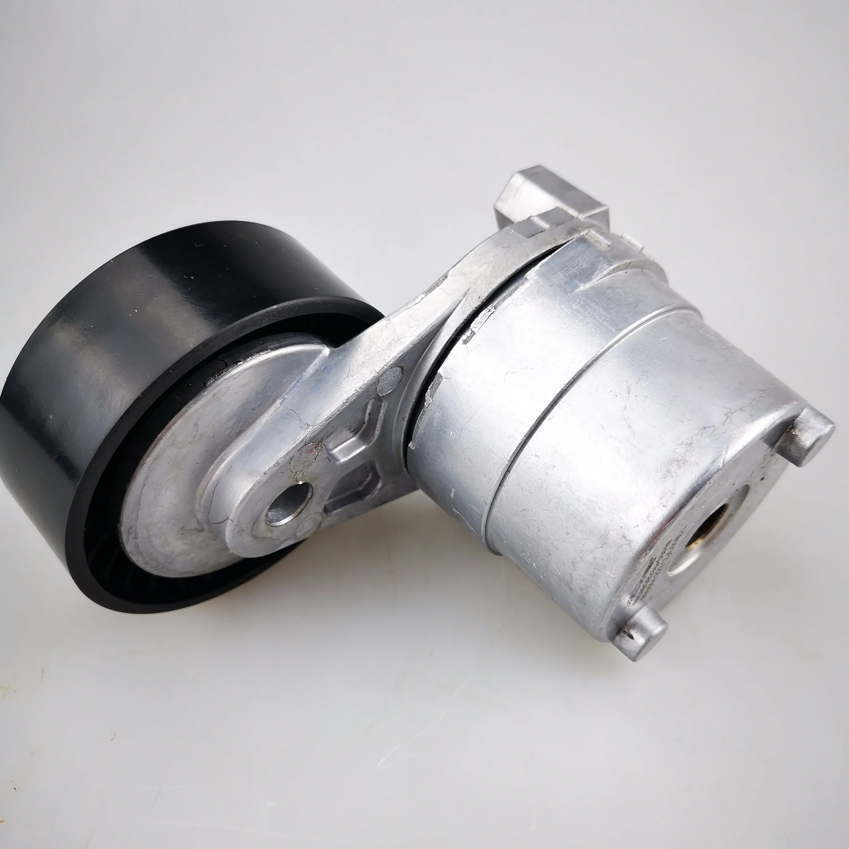 SAIC MAXUS V80 Brand Automatic Drive Belt Tensioner C00001524