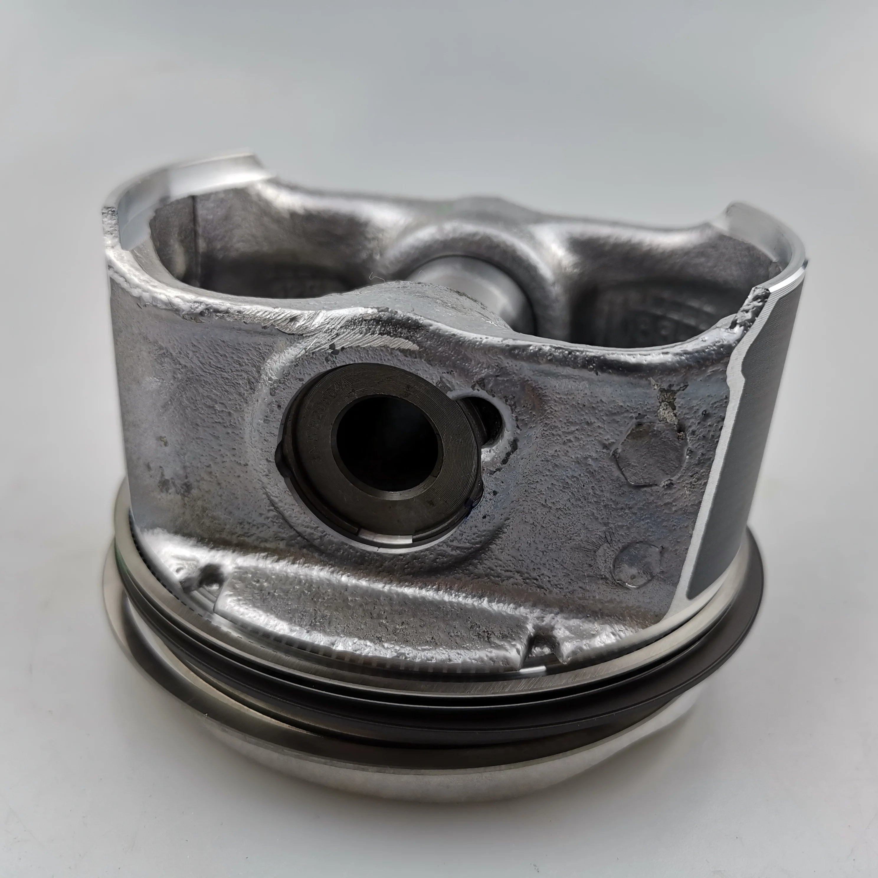 SAIC MAXUS G10 2.0T Original Piston Assembly 10101875