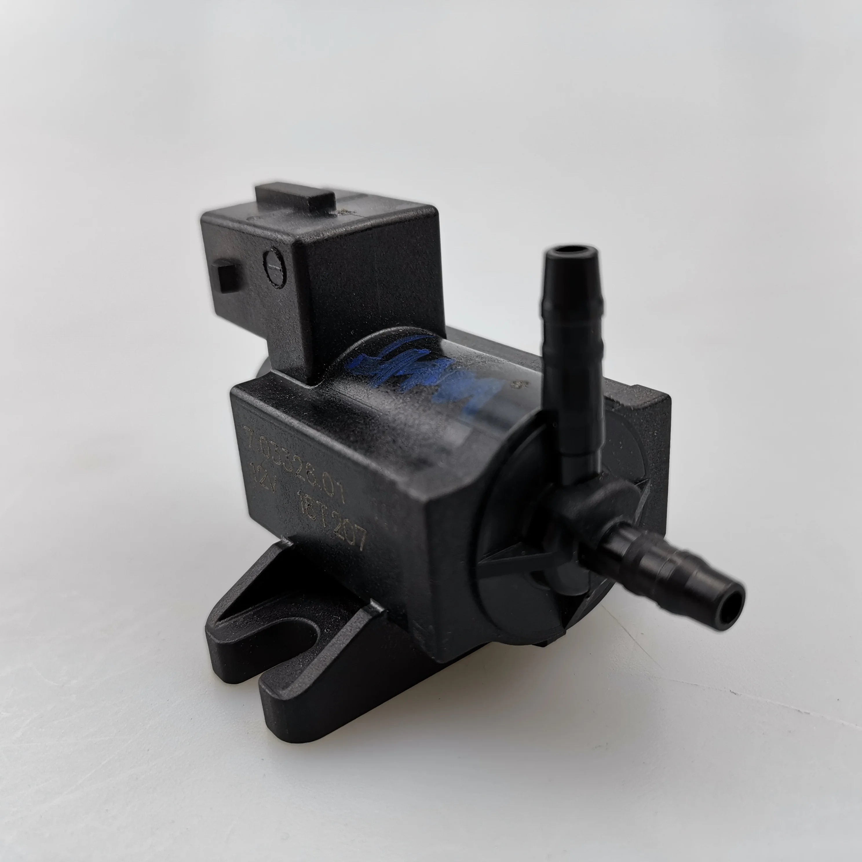 SAIC MAXUS T60 High Quality Vacuum Solenoid Valve C00101178 C00188554