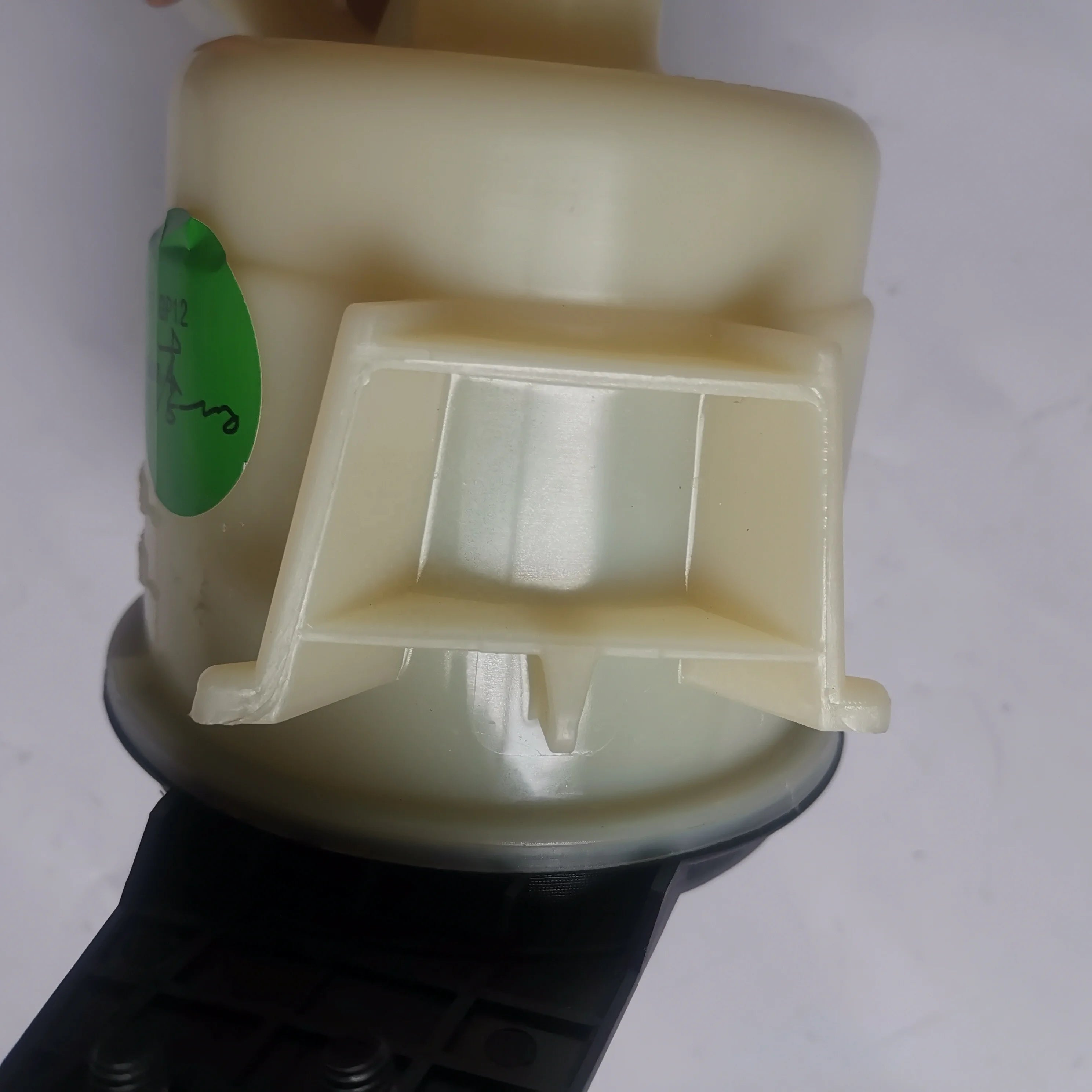 SAIC MAXUS T60 Original Power Steering Reservoir Assembly C00045835