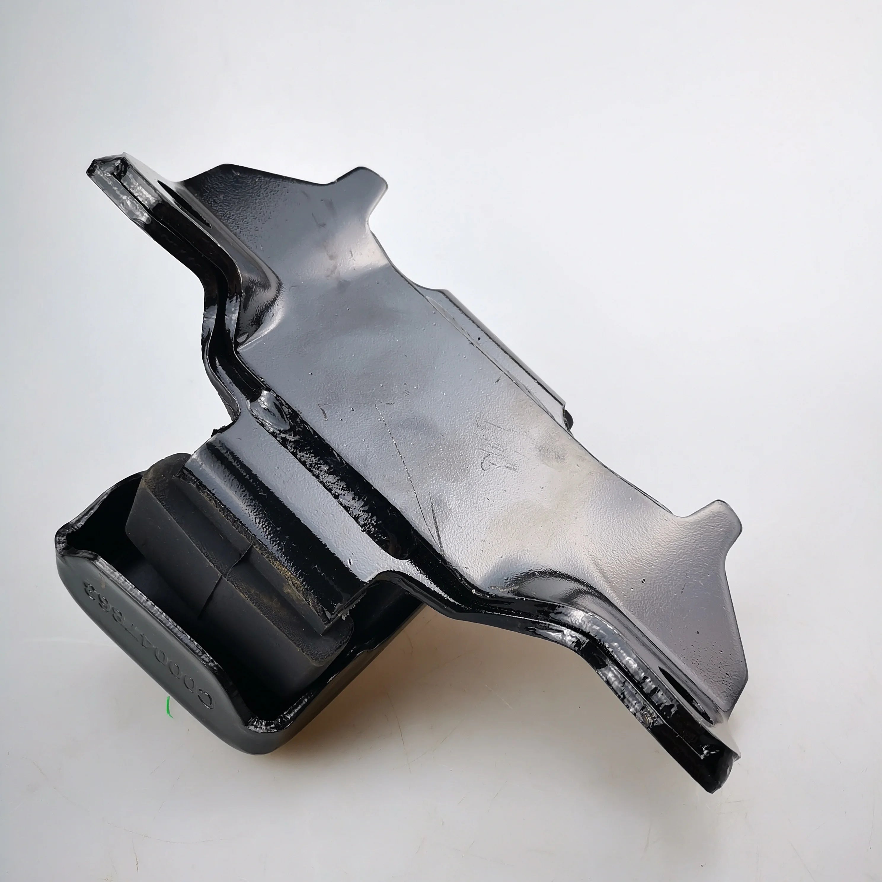 SAIC MAXUS T60 Right Front Engine Mounting C00047862 C00047863
