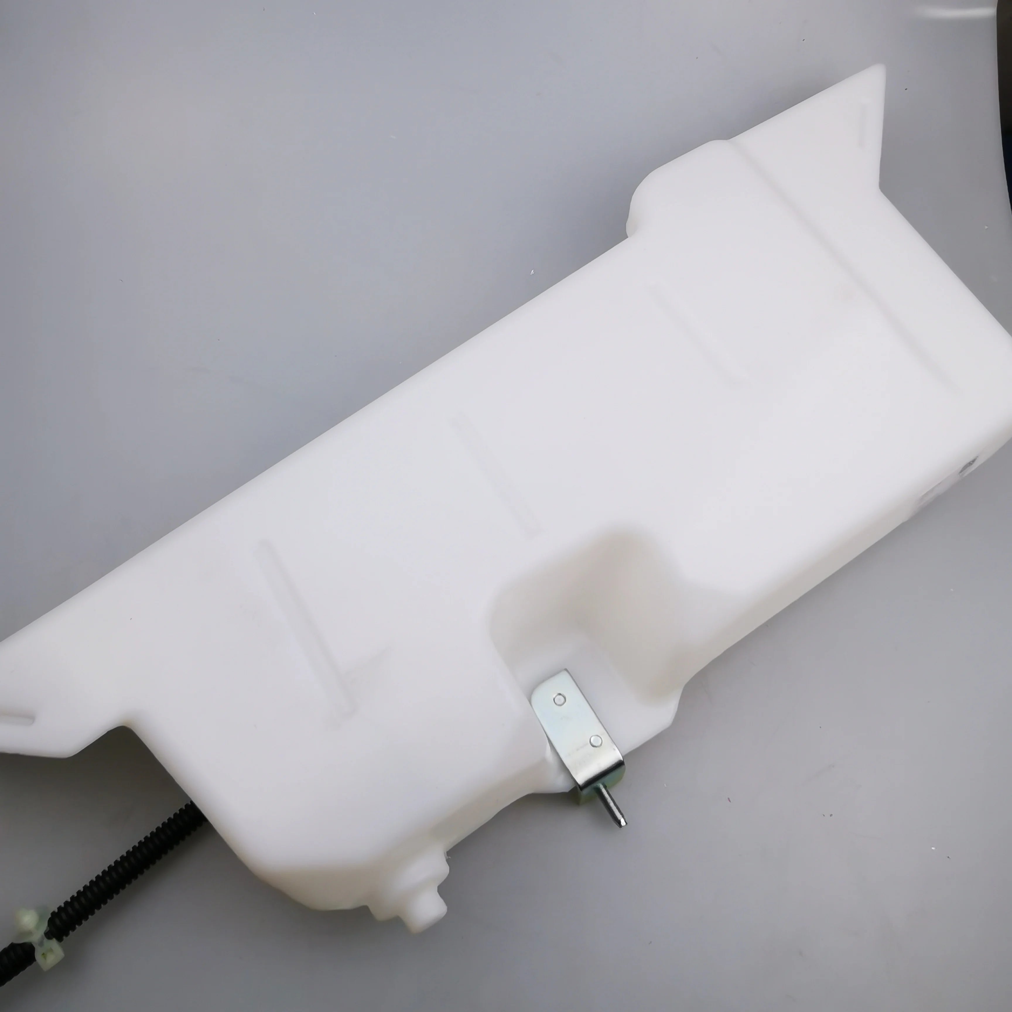 SAIC MAXUS T60 Original Washing Pot Body C00054138
