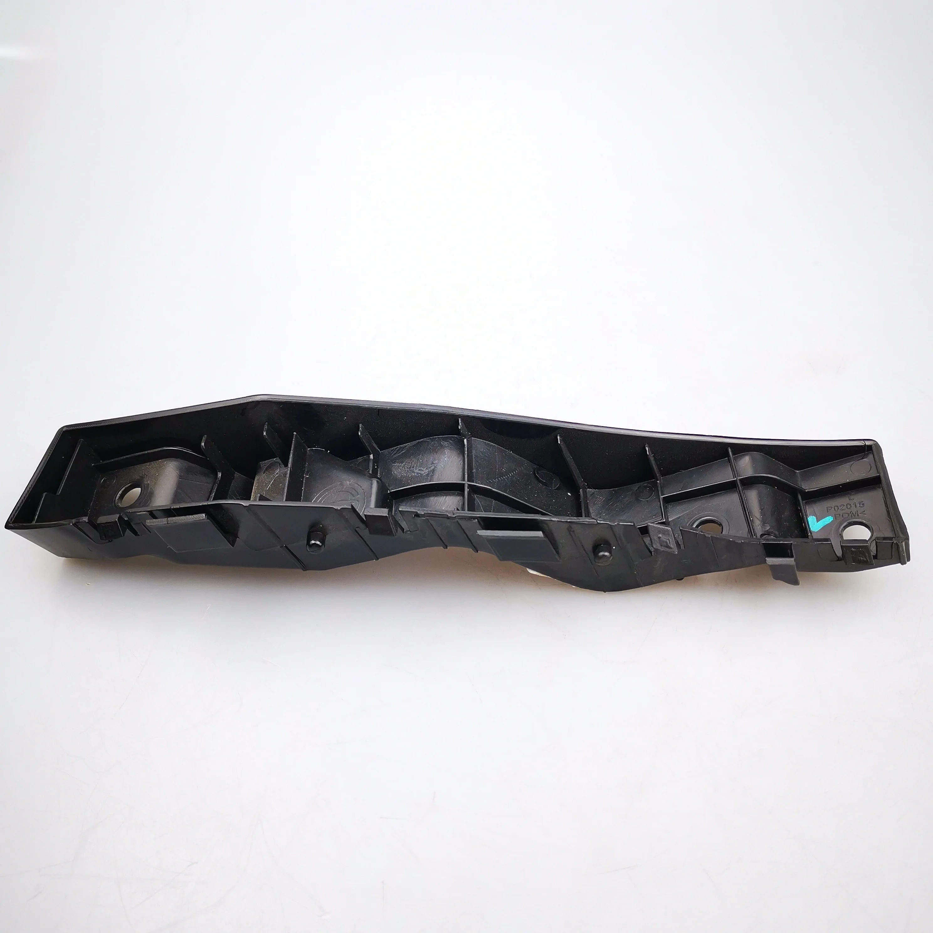 SAIC MAXUS G10 Front Bumper Bracket C00024453 C00228559
