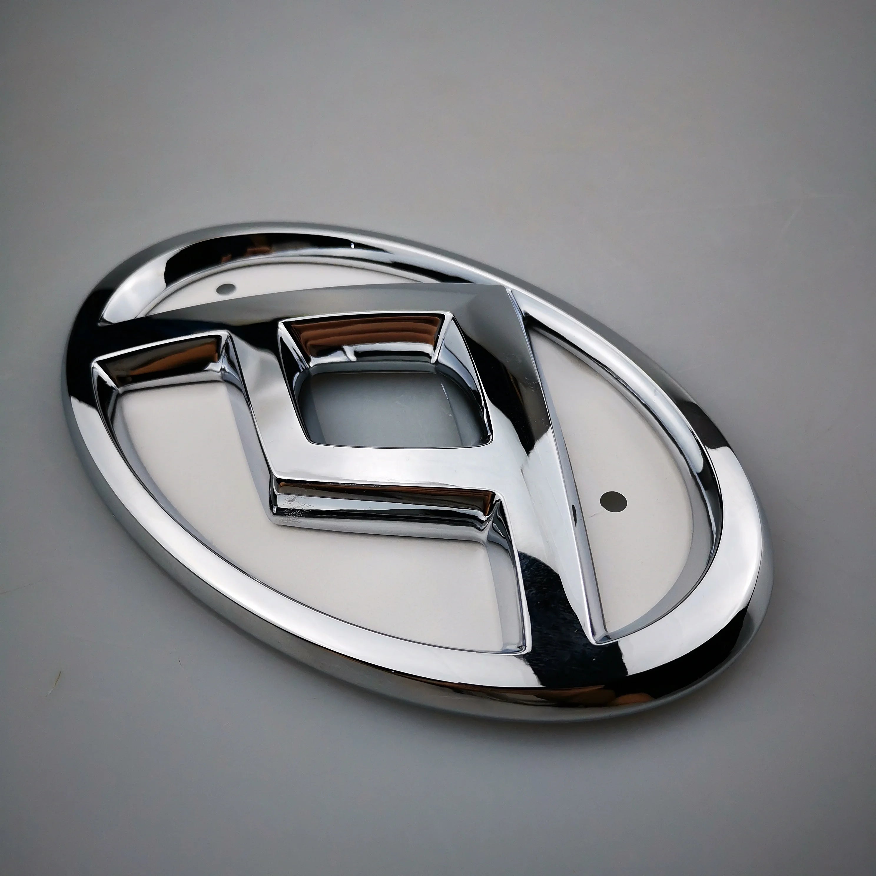 SAIC MAXUS G10 Backend logo C00018964