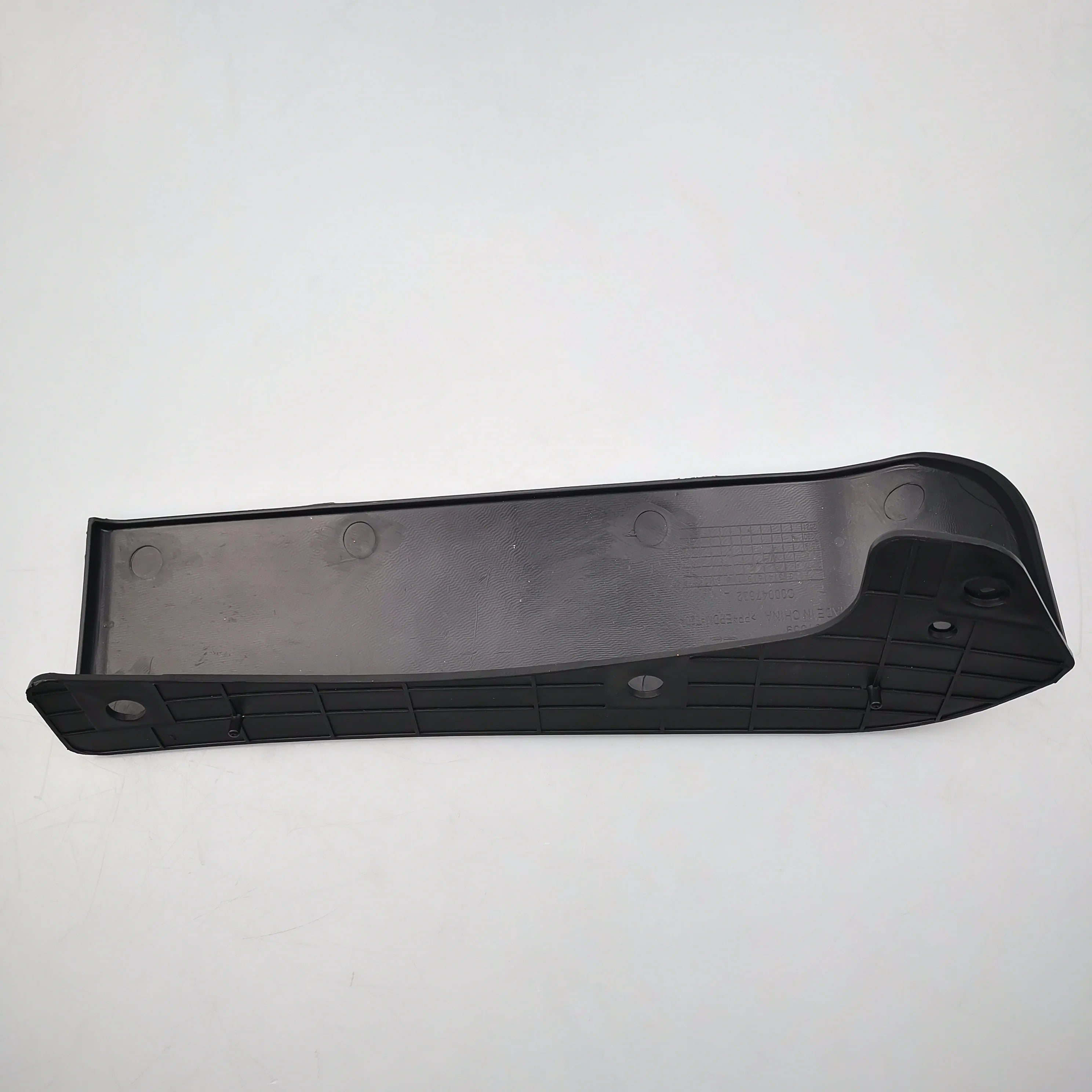 SAIC MAXUS T60 Front Bumper Lower Baffle C00047632 C00047633