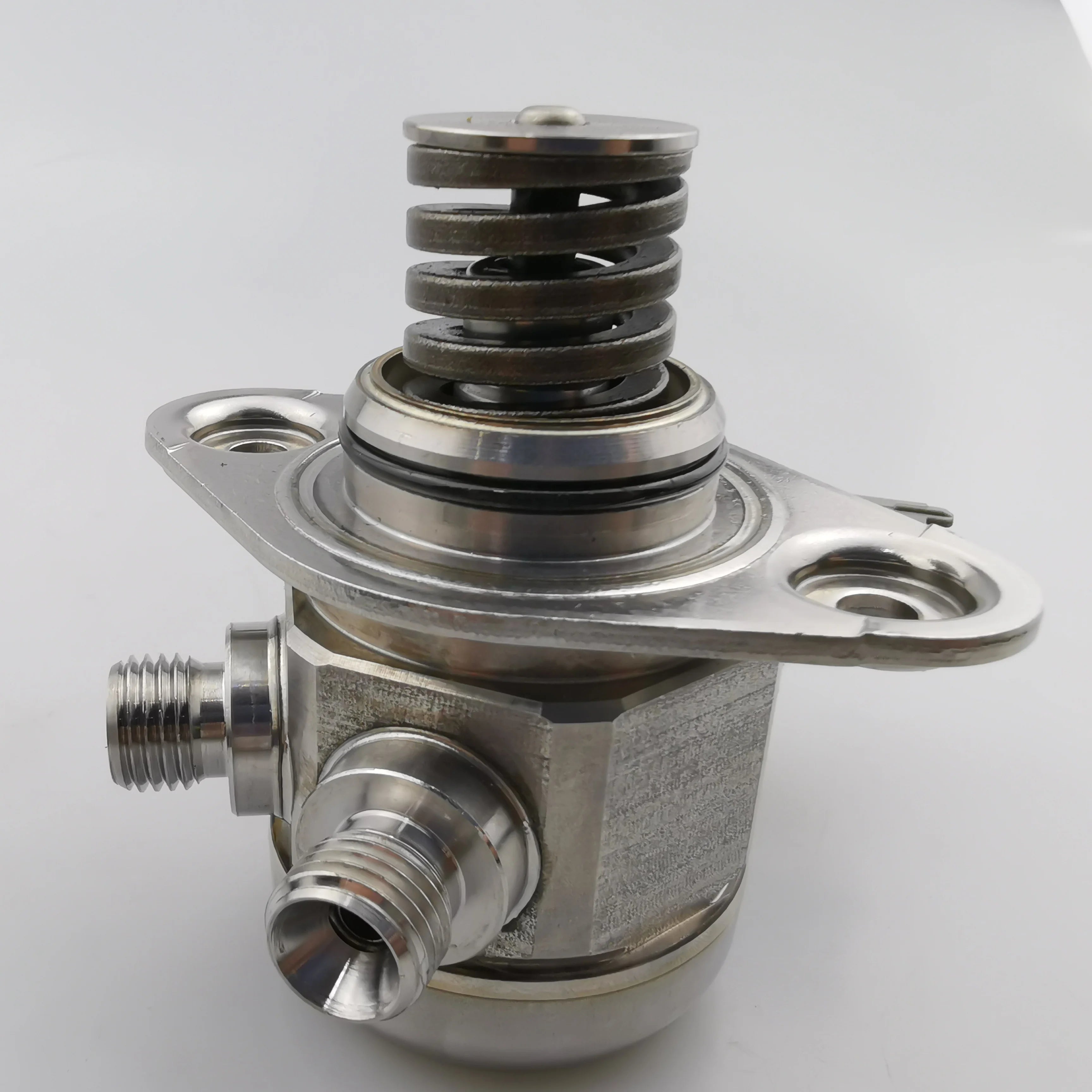 SAIC MAXUS G10 2.0 Brand High Pressure Oil Pump 10171502 0261520430